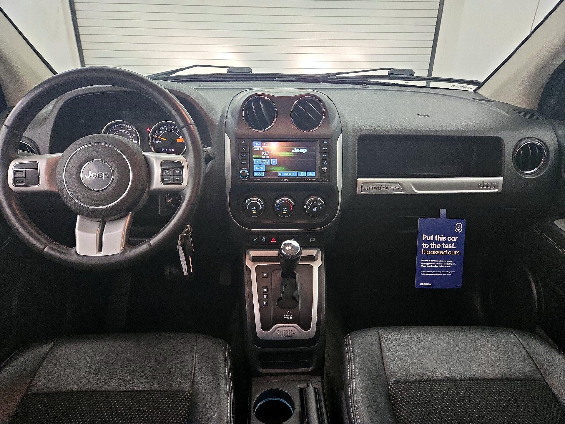 Thumbnail: 2017 Jeep Compass - 9