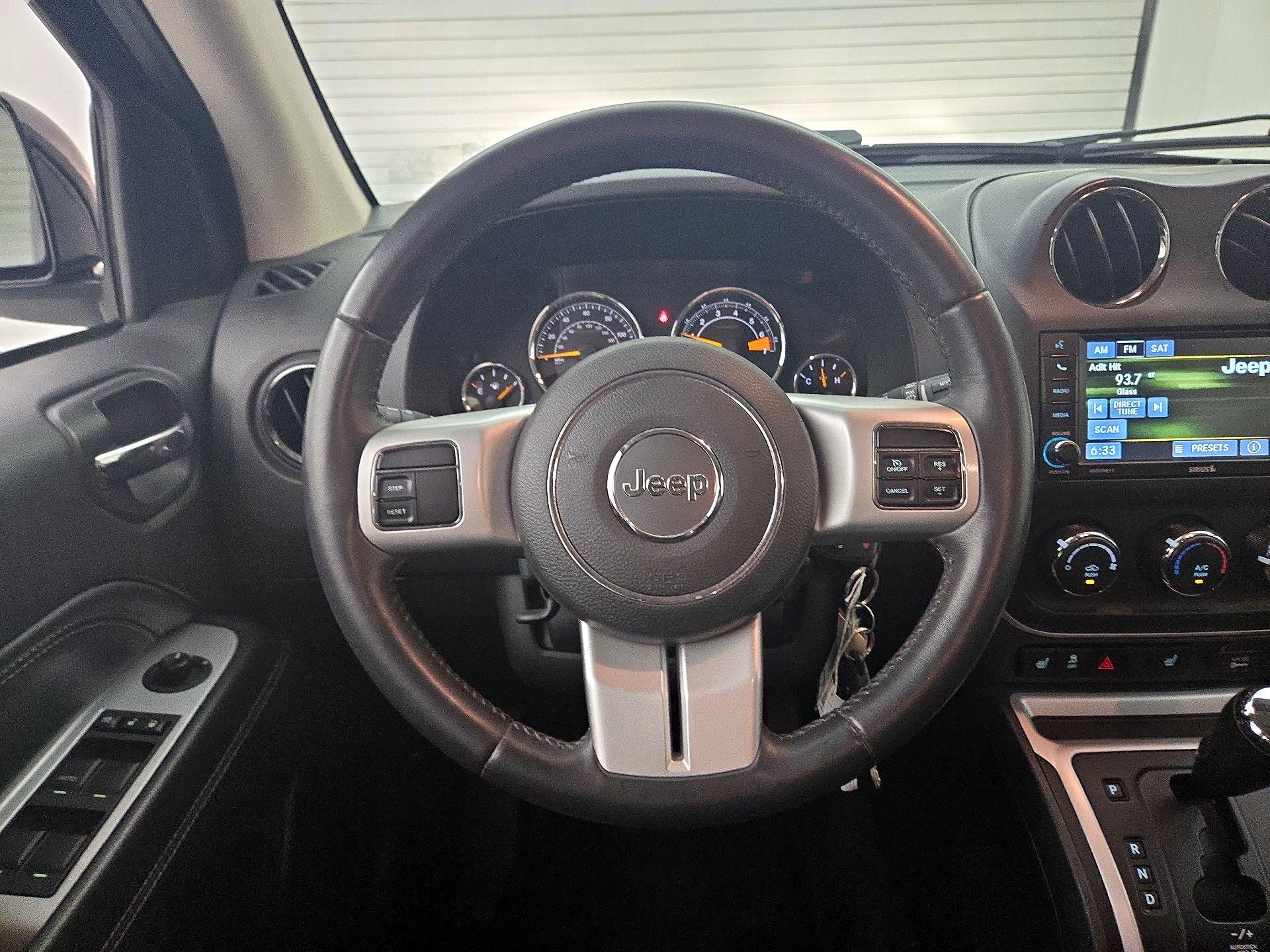 Thumbnail: 2017 Jeep Compass - 10