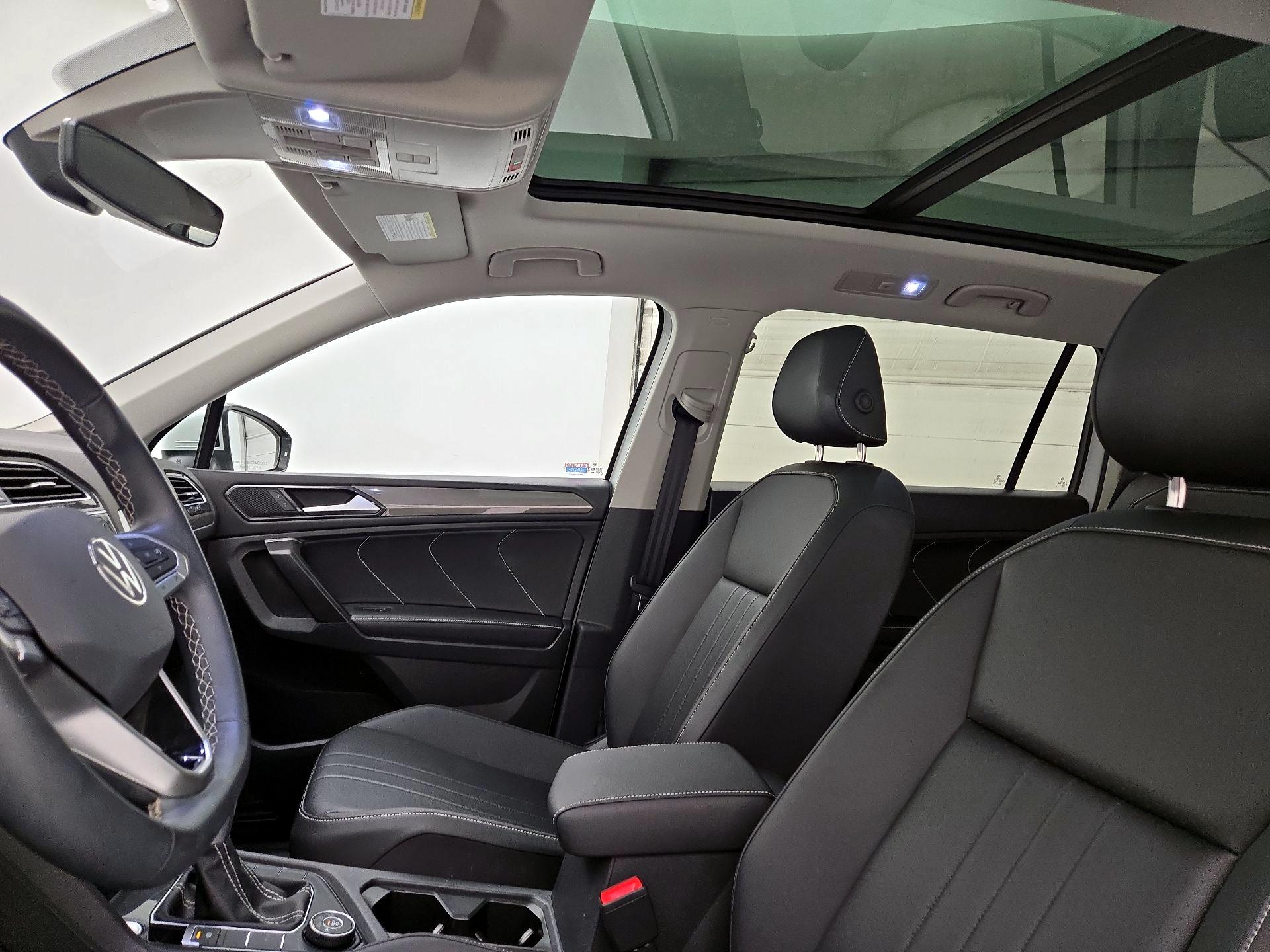 Thumbnail: 2023 Volkswagen Tiguan - 19