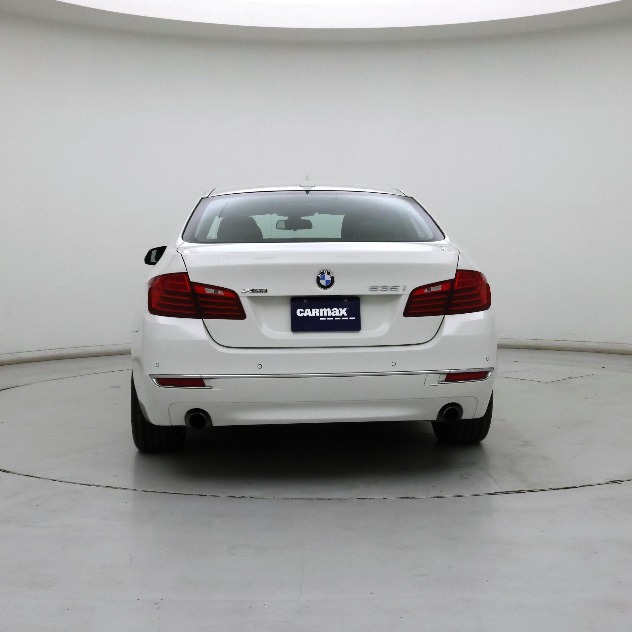 Thumbnail: 2015 BMW 5 Series - 6