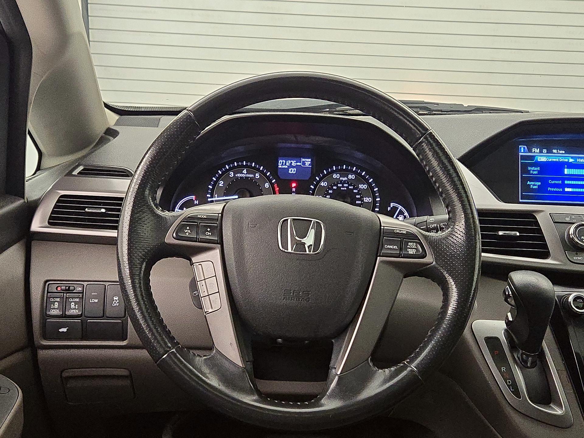 Thumbnail: 2017 Honda Odyssey - 10