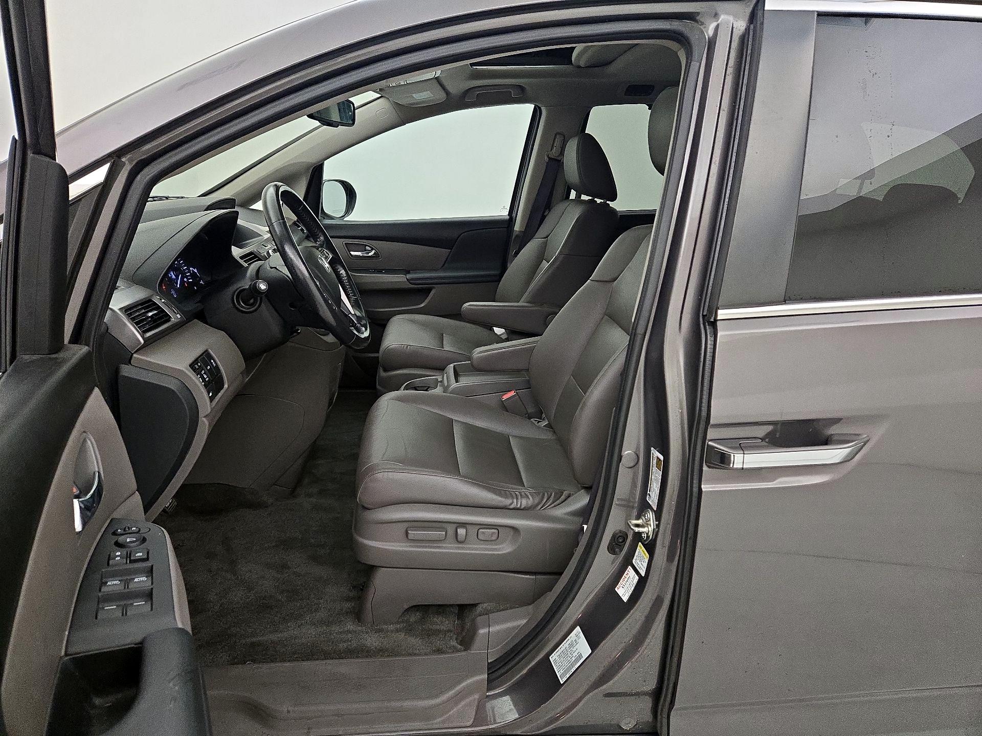 Thumbnail: 2017 Honda Odyssey - 11