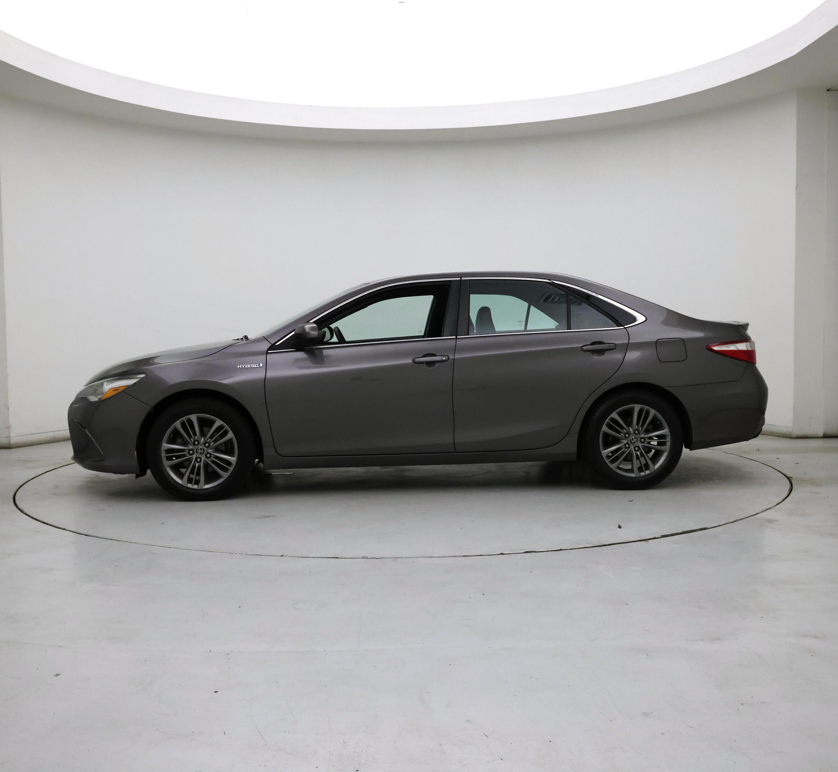 Thumbnail: 2015 Toyota Camry - 3