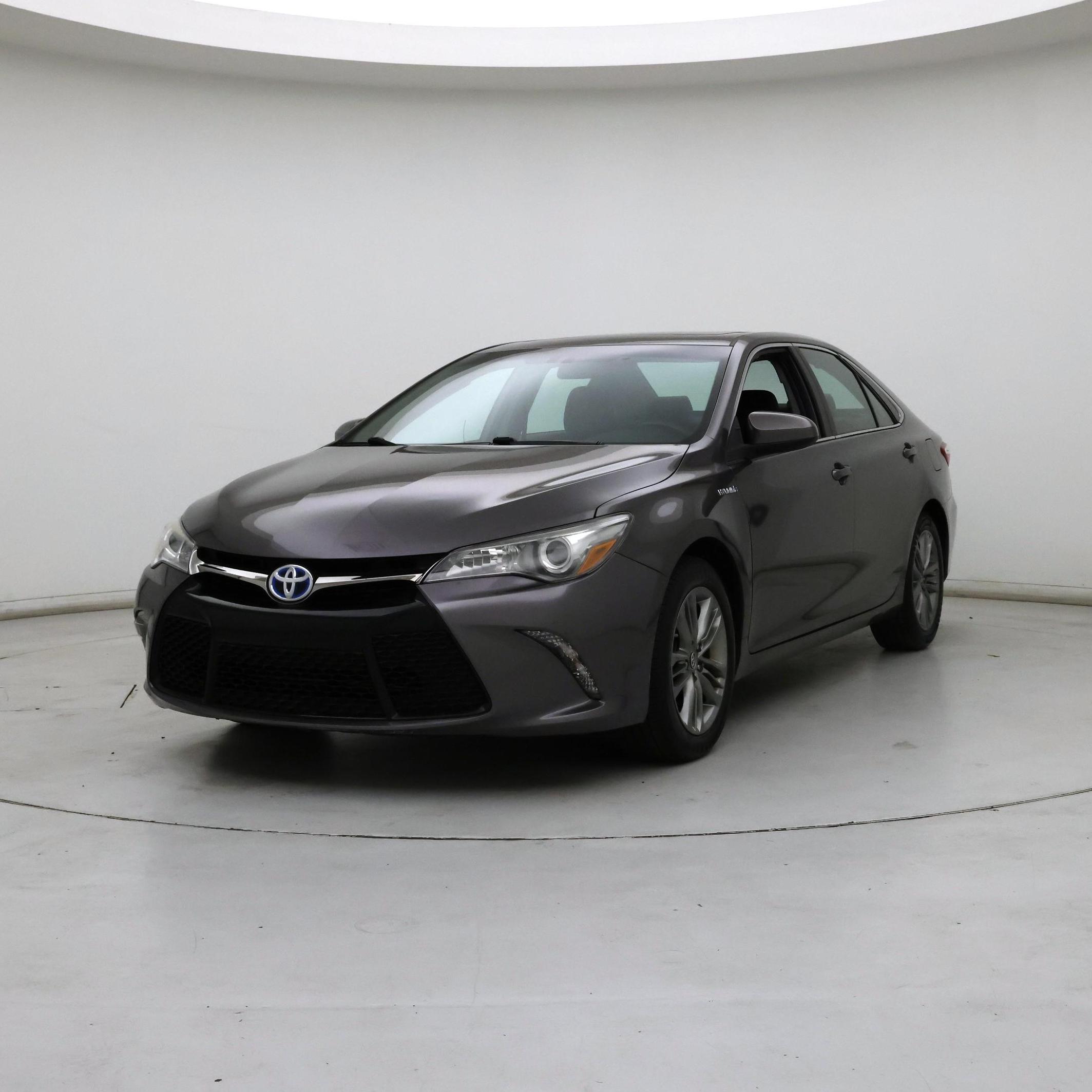 Thumbnail: 2015 Toyota Camry - 4