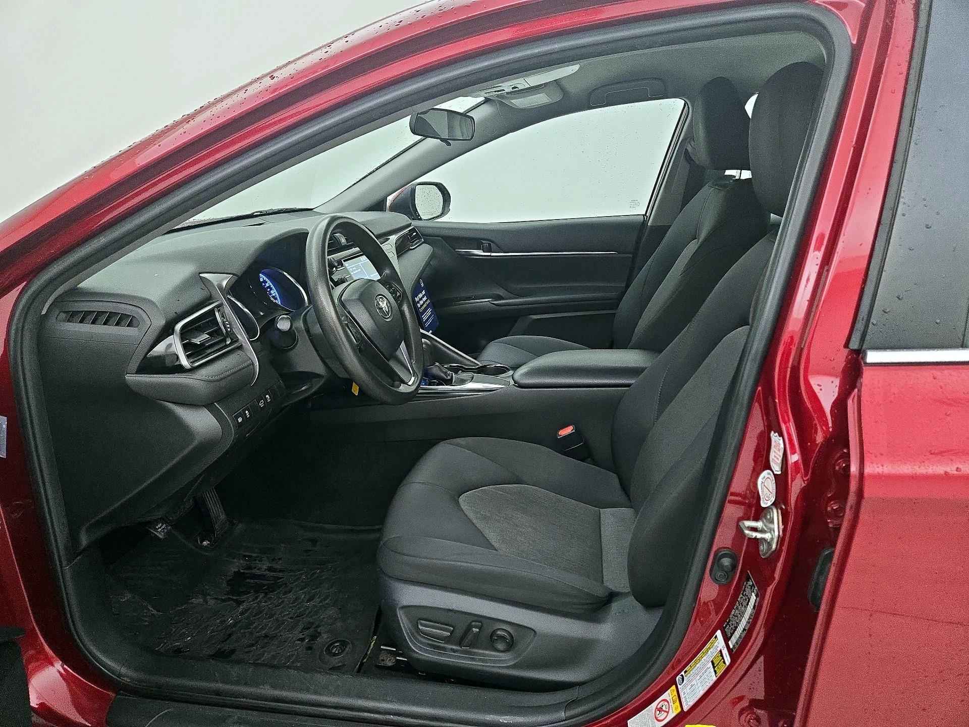 Thumbnail: 2019 Toyota Camry - 11