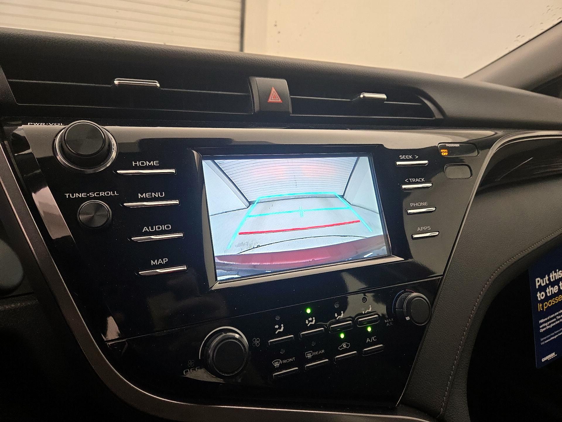 Thumbnail: 2019 Toyota Camry - 14