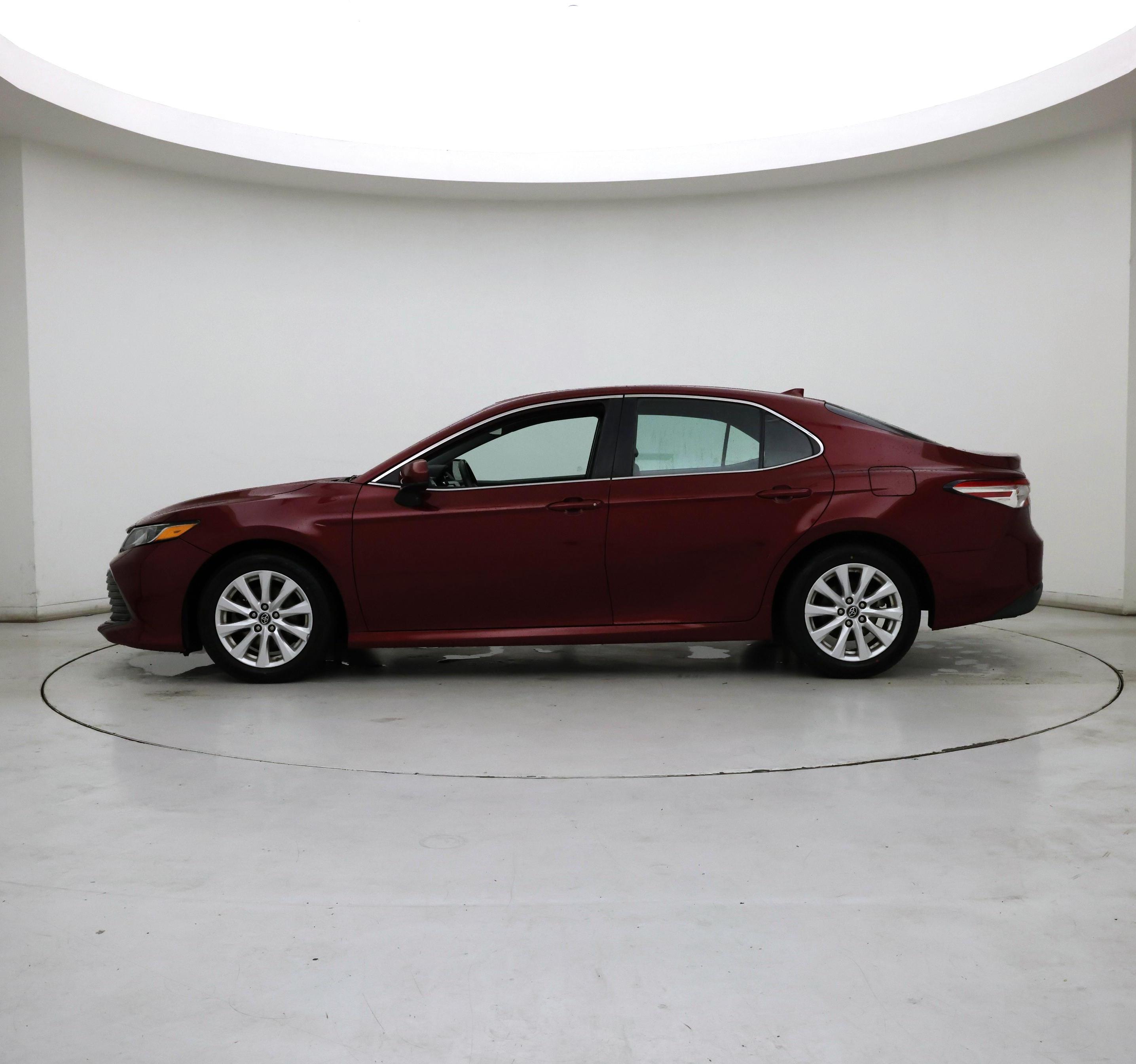 Thumbnail: 2019 Toyota Camry - 3
