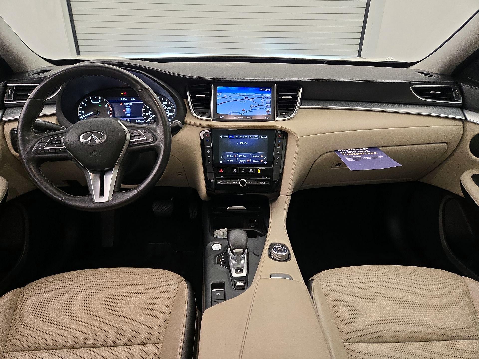 Thumbnail: 2019 INFINITI QX50 - 9
