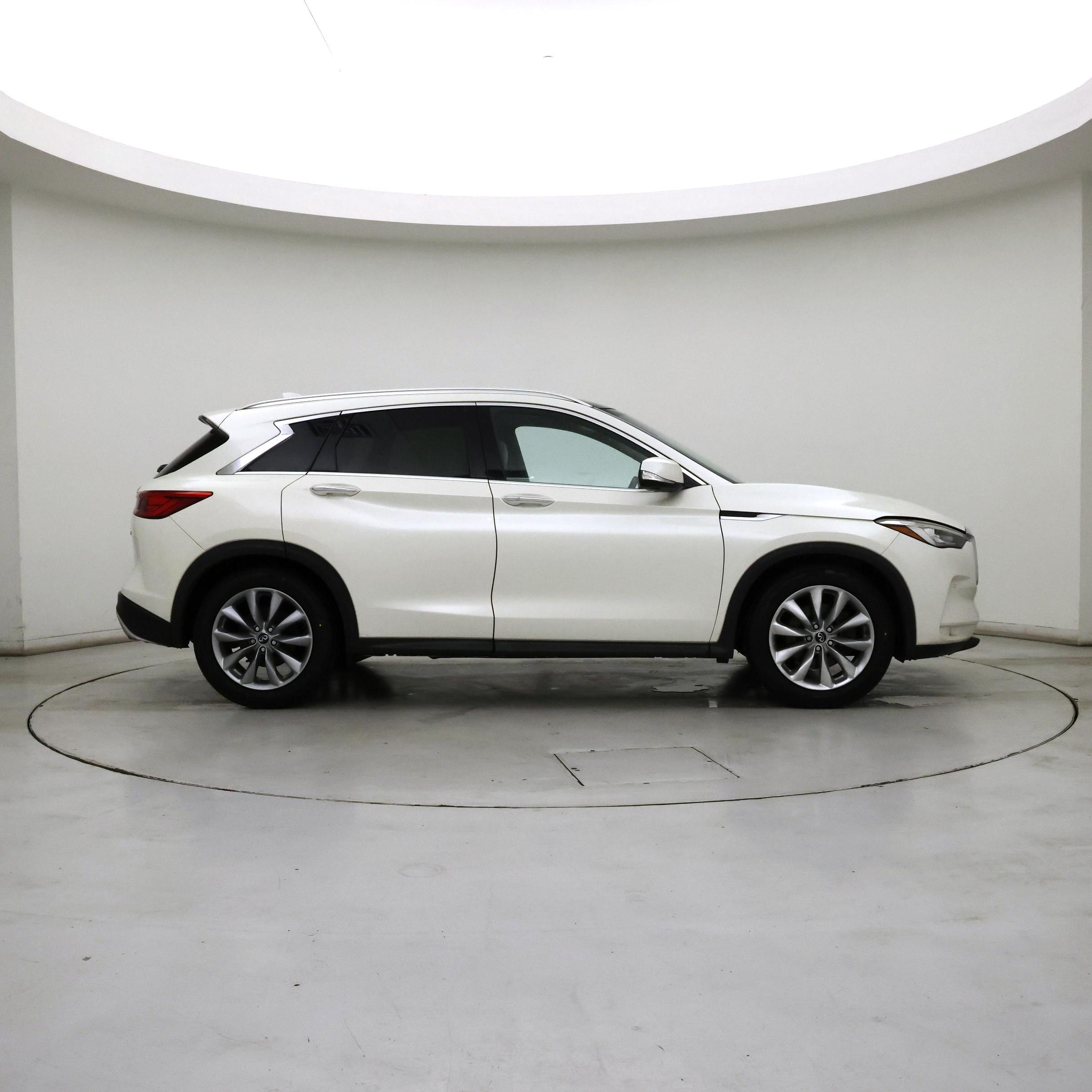 Thumbnail: 2019 INFINITI QX50 - 7
