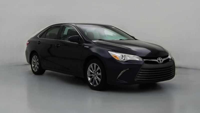 2016 Toyota Camry XLE Hero Image