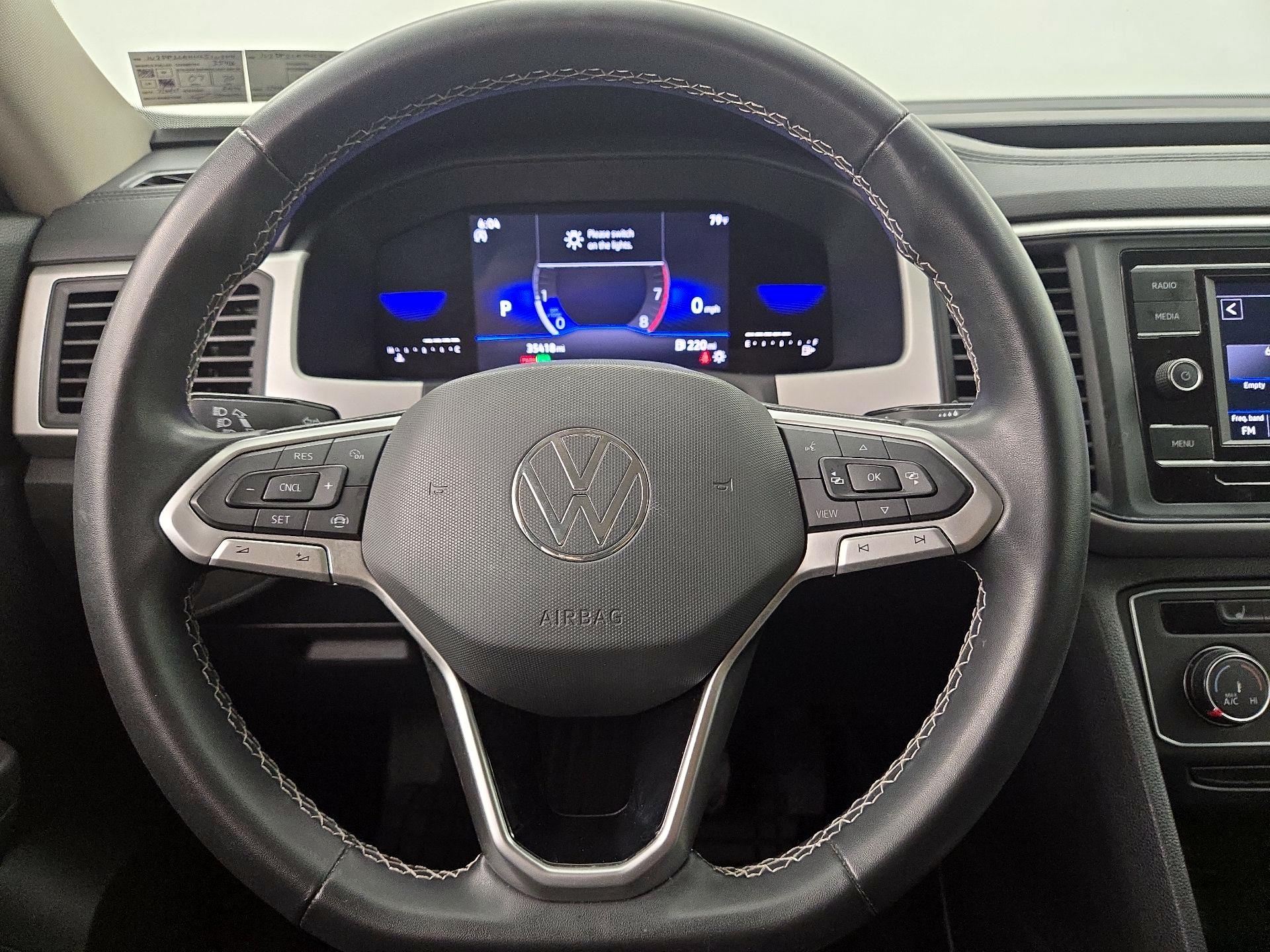 Thumbnail: 2022 Volkswagen Atlas - 10