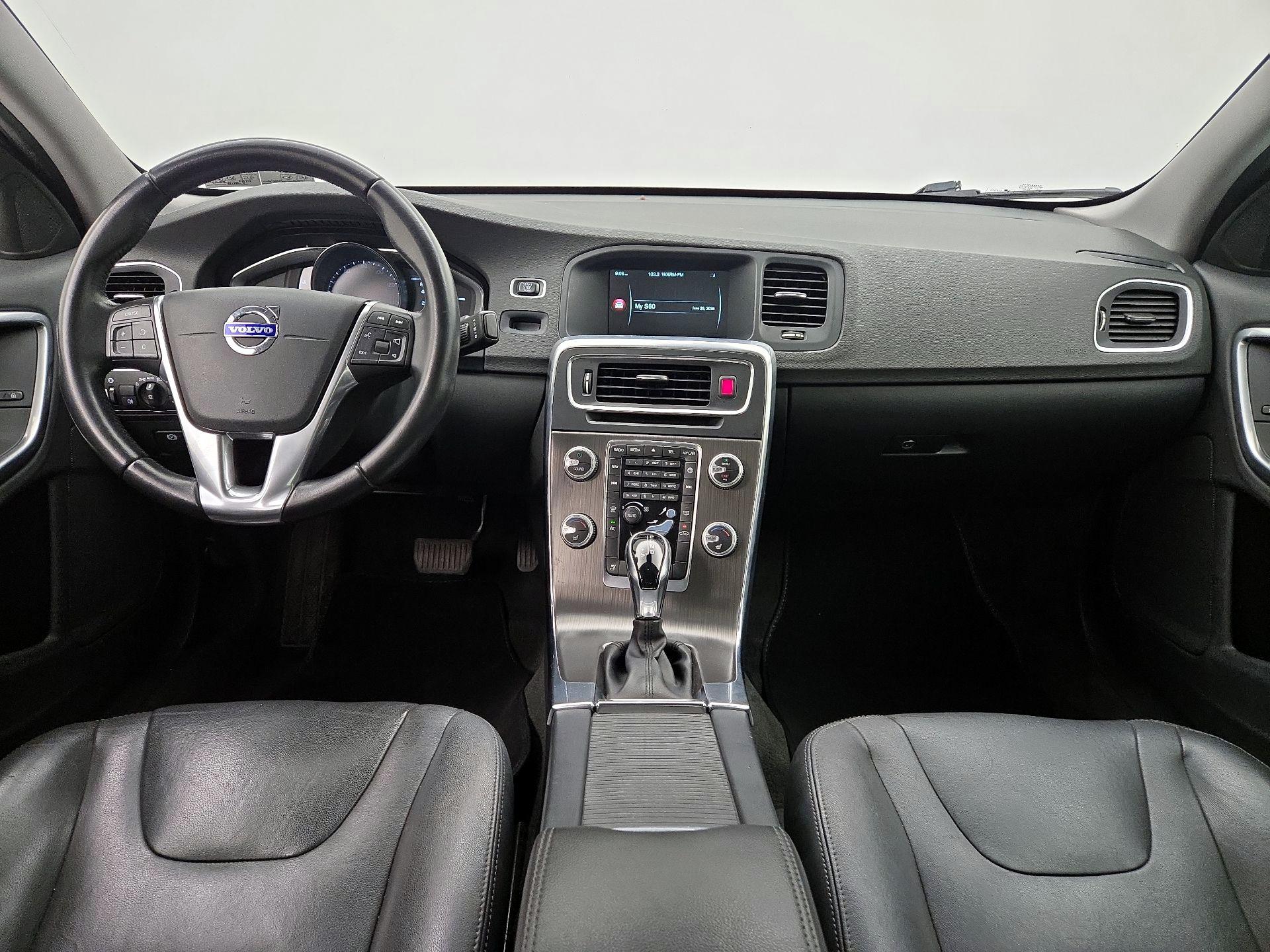 Thumbnail: 2016 Volvo S60 - 9