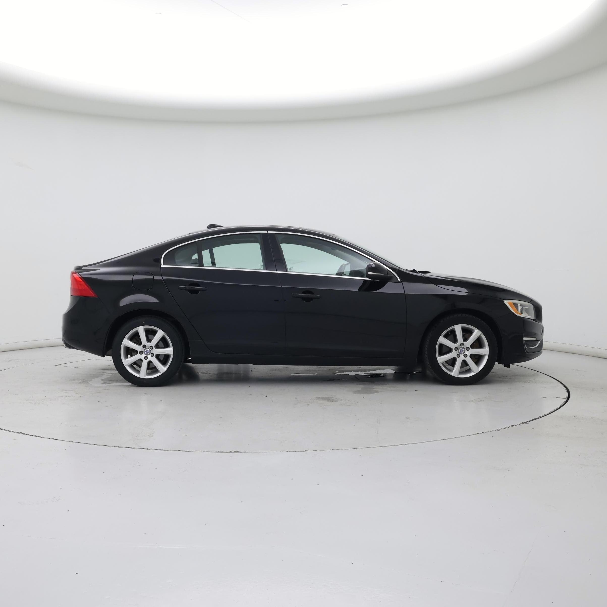 Thumbnail: 2016 Volvo S60 - 7