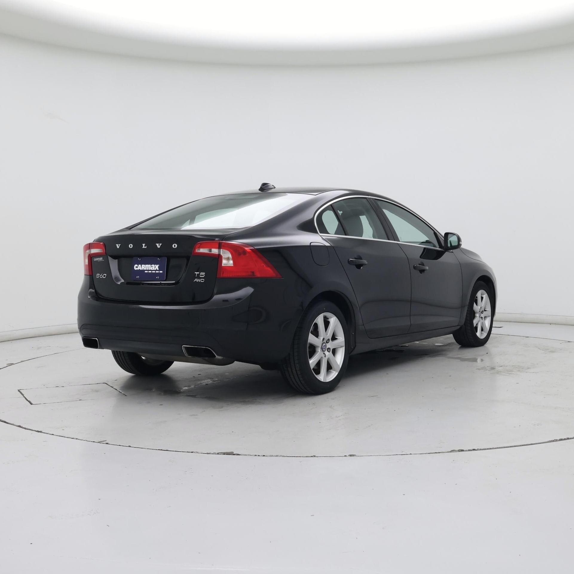 Thumbnail: 2016 Volvo S60 - 8