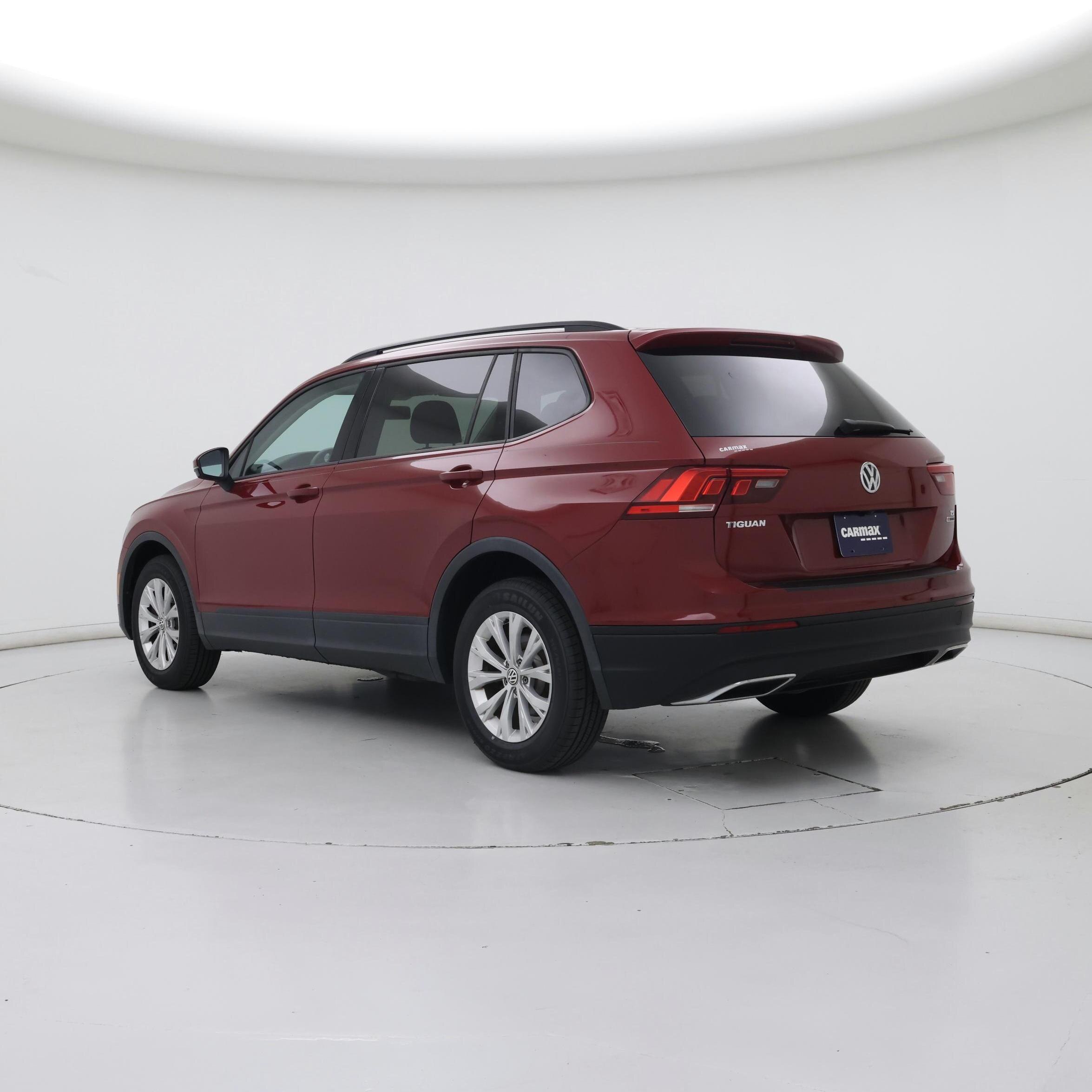 Thumbnail: 2018 Volkswagen Tiguan - 2