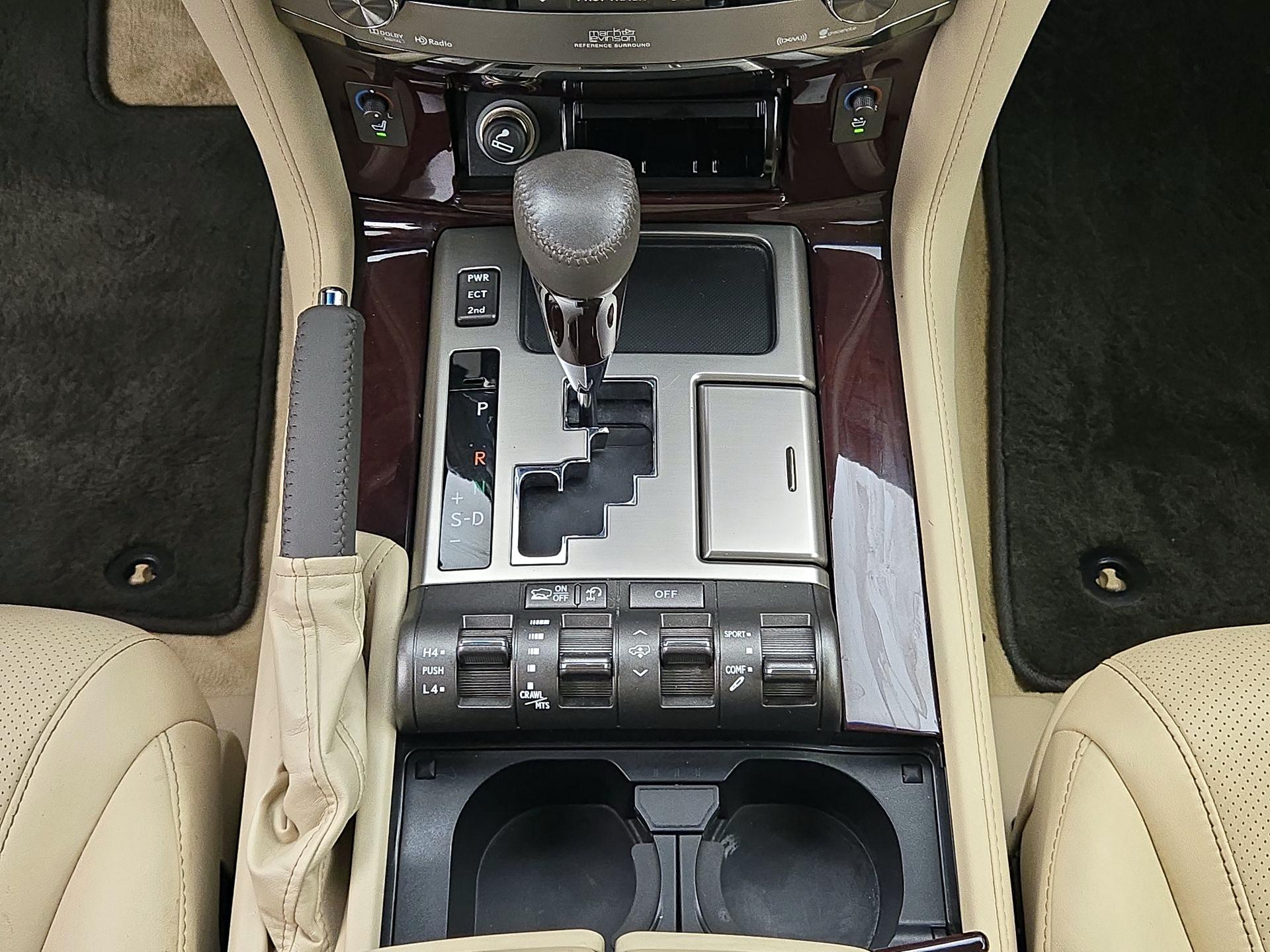 Thumbnail: 2013 Lexus LX - 18