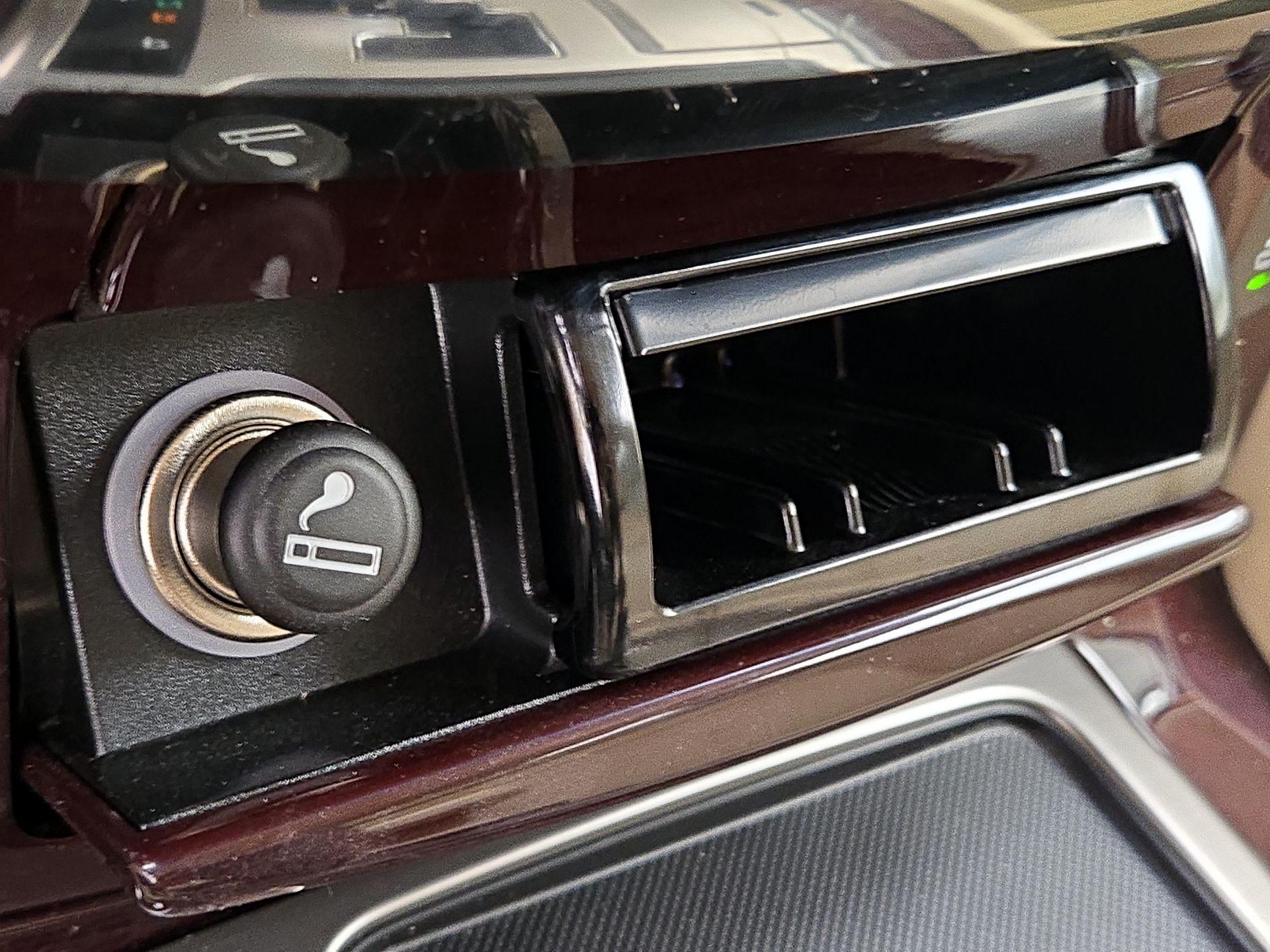 Thumbnail: 2013 Lexus LX - 19