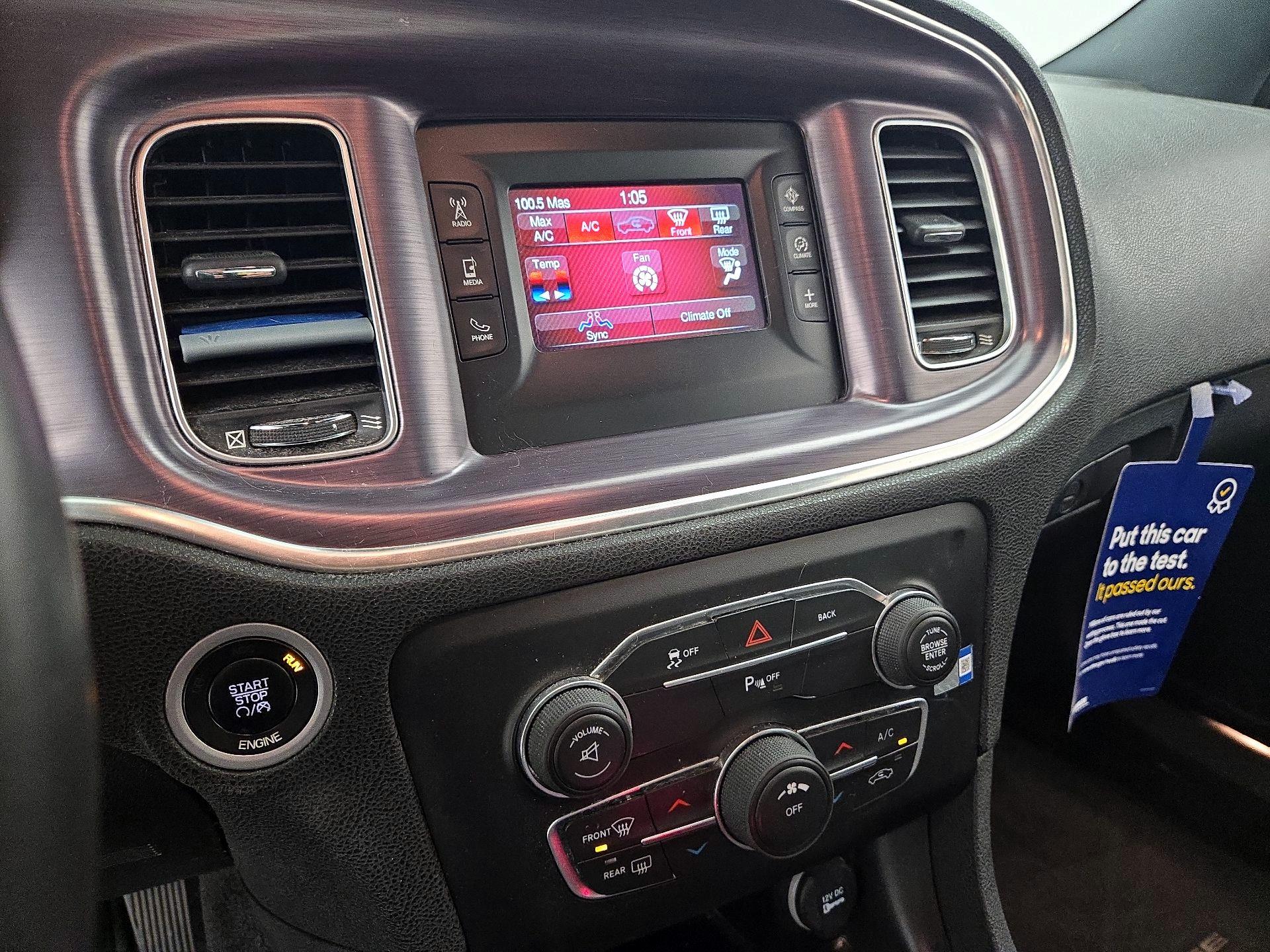 Thumbnail: 2015 Dodge Charger - 16