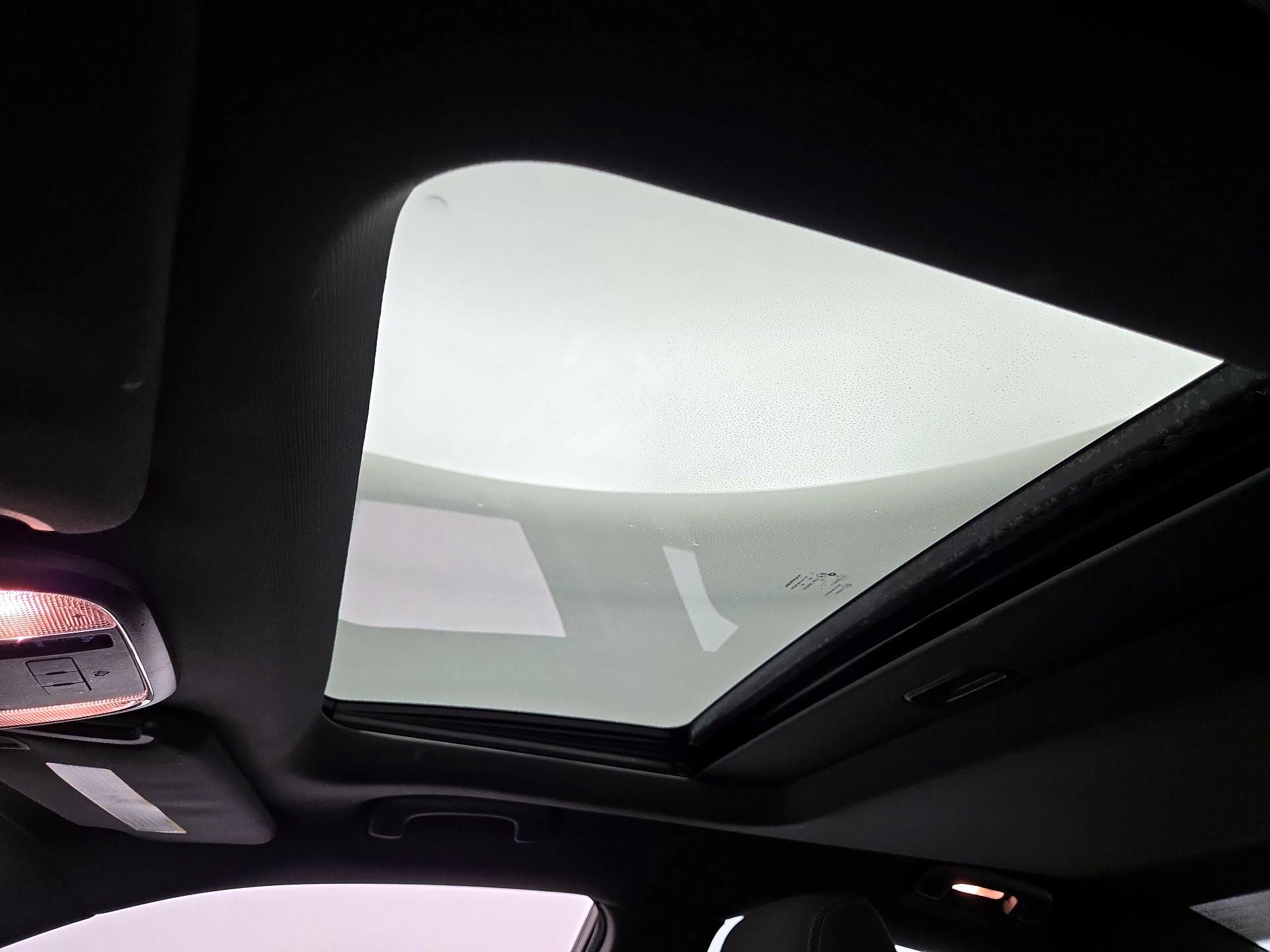 Thumbnail: 2015 Dodge Charger - 19