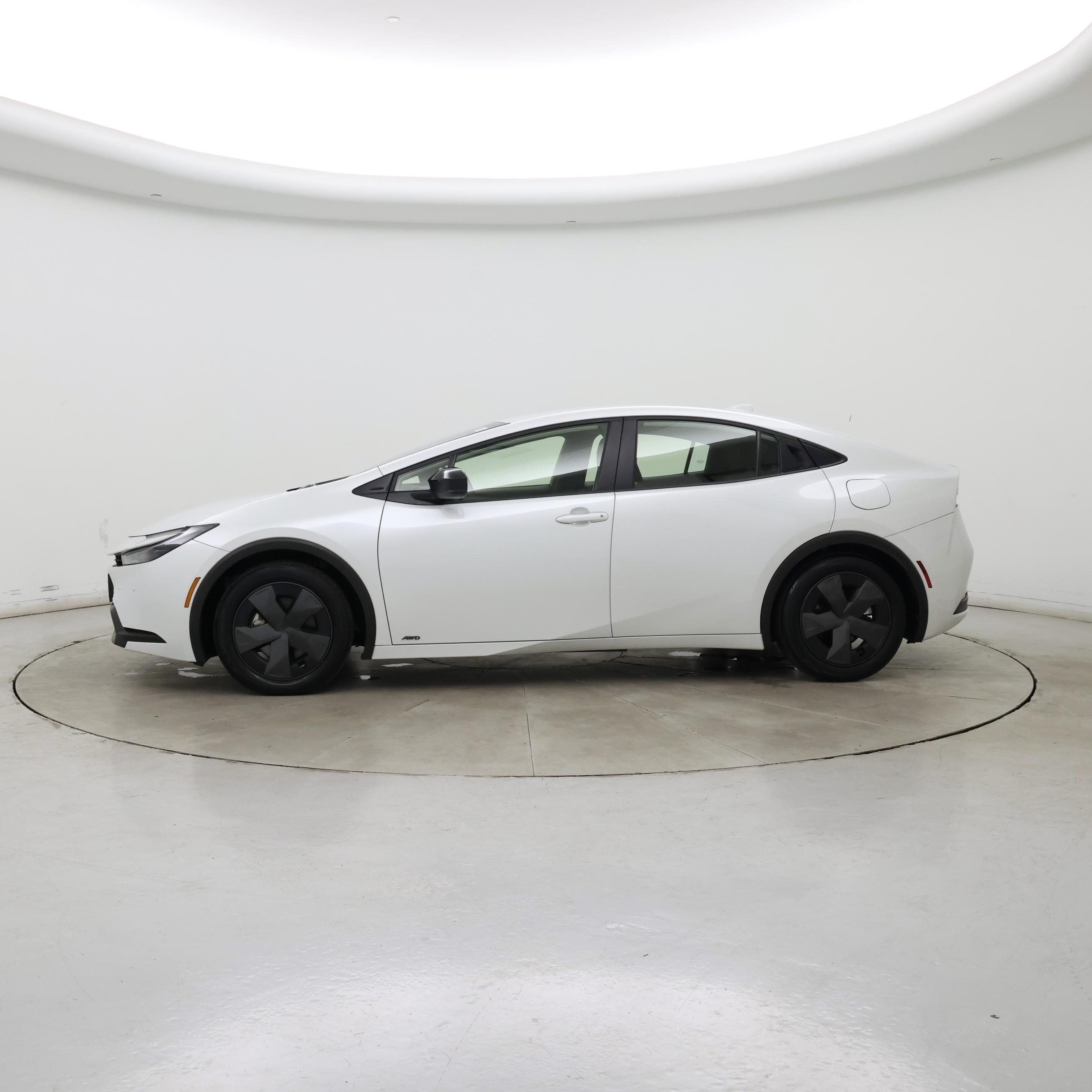Thumbnail: 2024 Toyota Prius - 3
