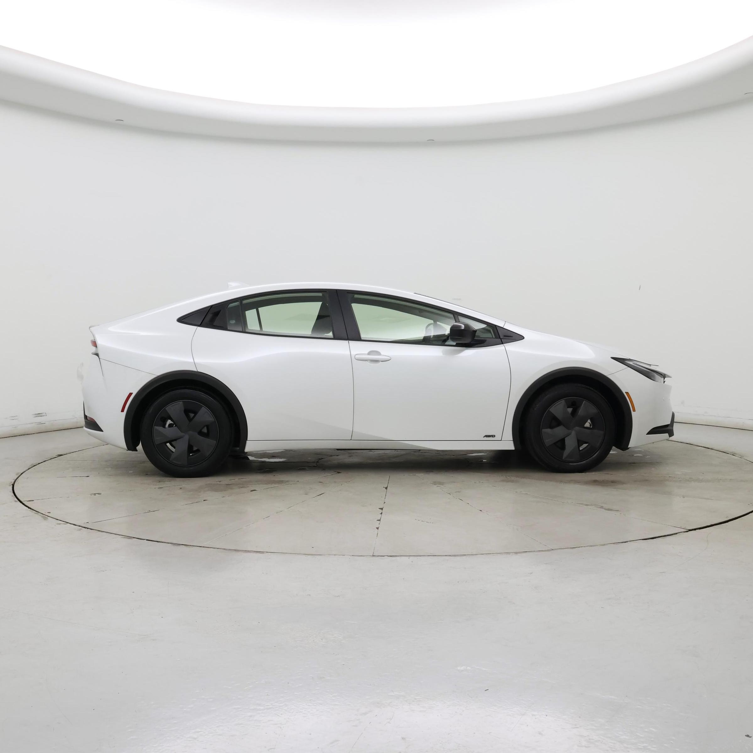 Thumbnail: 2024 Toyota Prius - 7