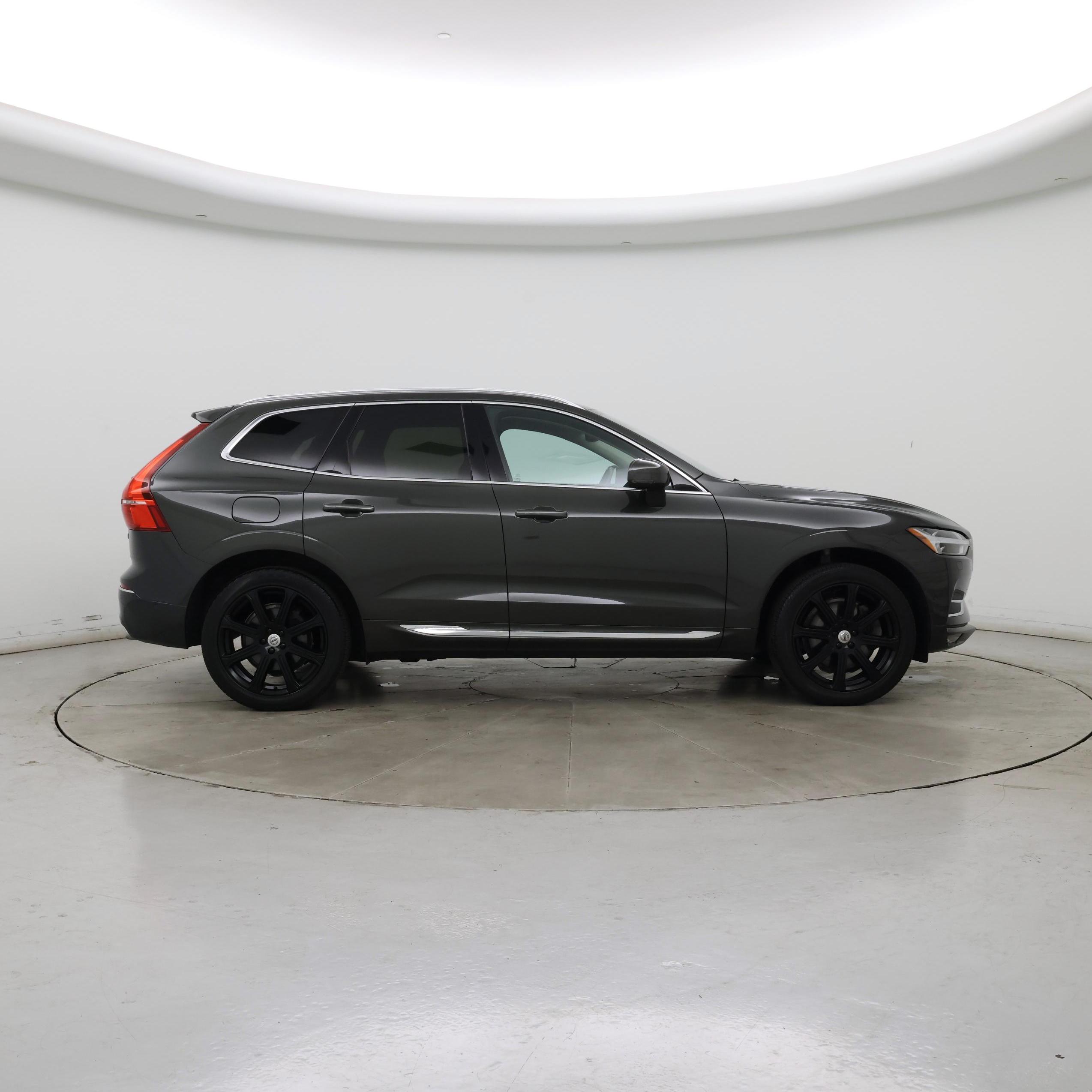 Thumbnail: 2019 Volvo XC60 - 7