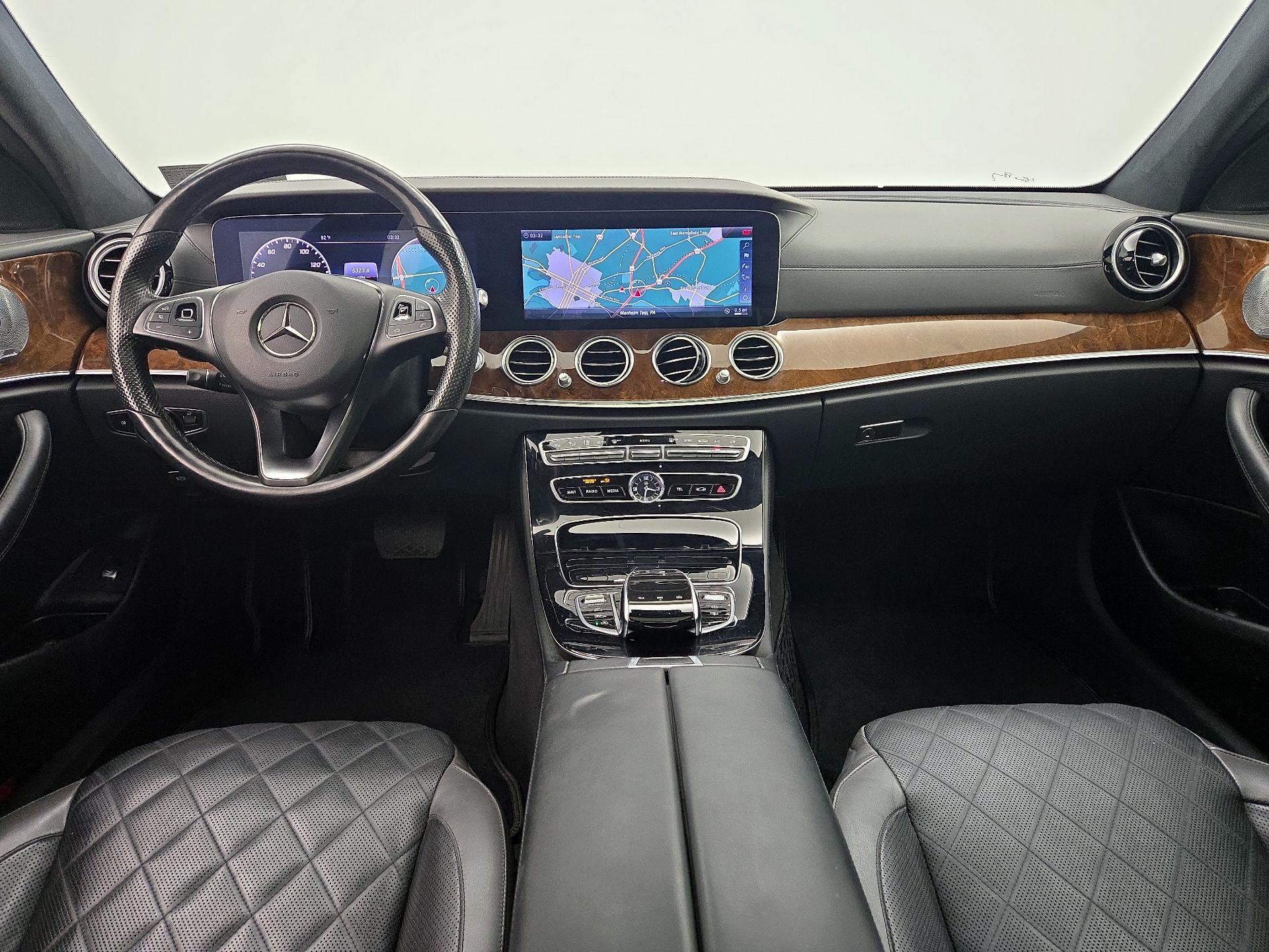 Thumbnail: 2018 Mercedes-Benz E-Class - 9