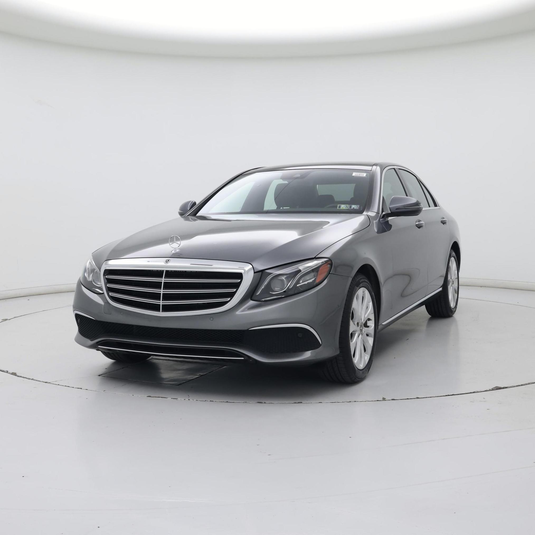 Thumbnail: 2018 Mercedes-Benz E-Class - 4