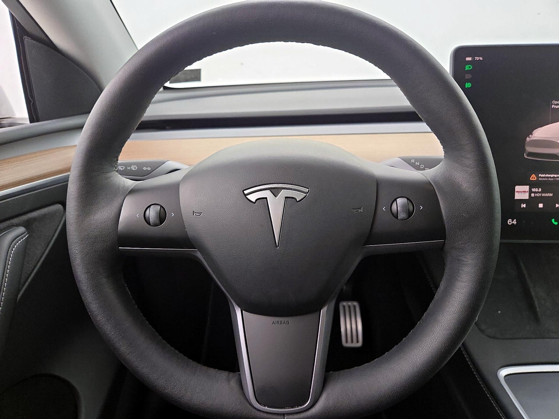 Thumbnail: 2023 Tesla Model Y - 10