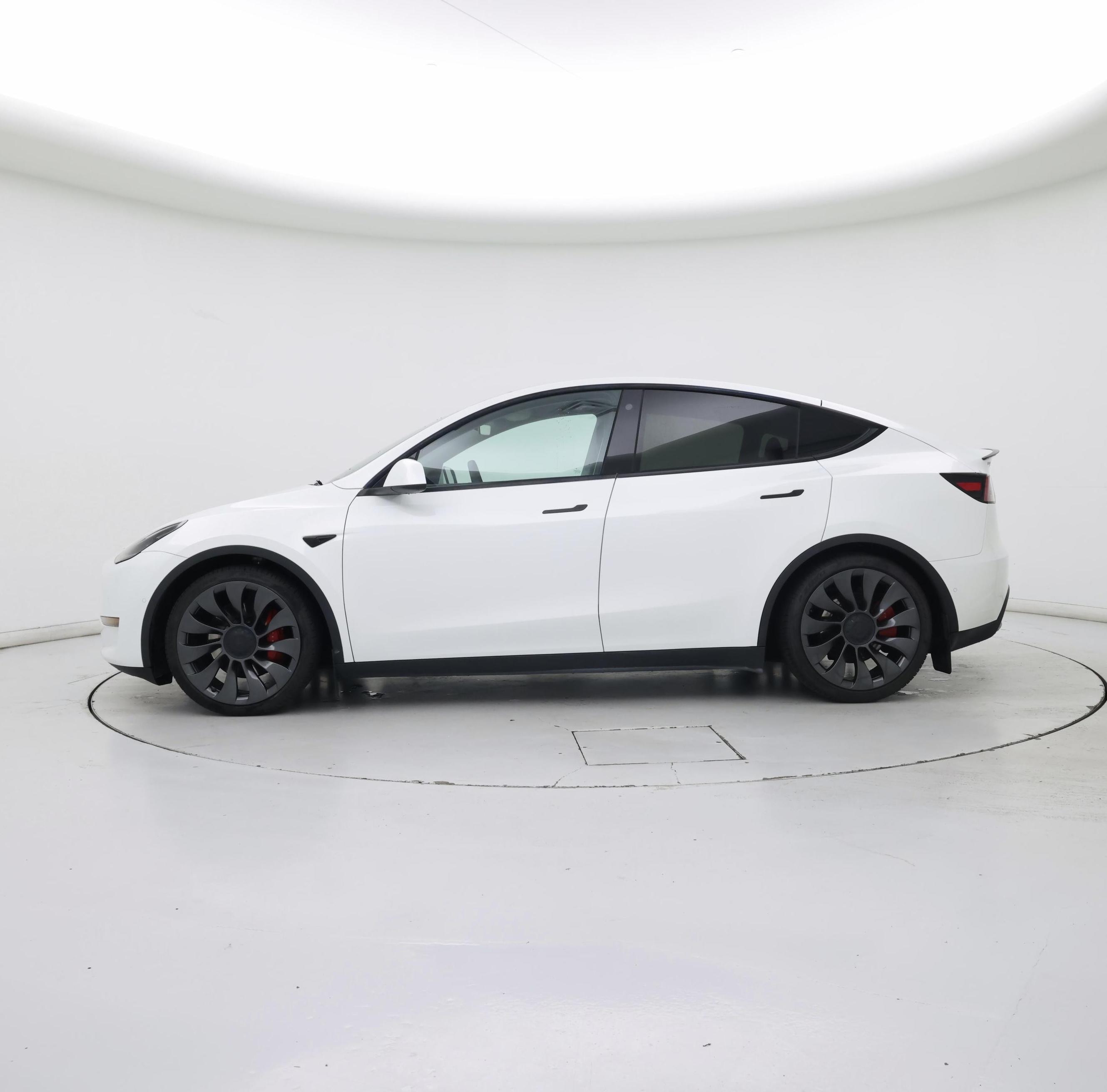 Thumbnail: 2023 Tesla Model Y - 3