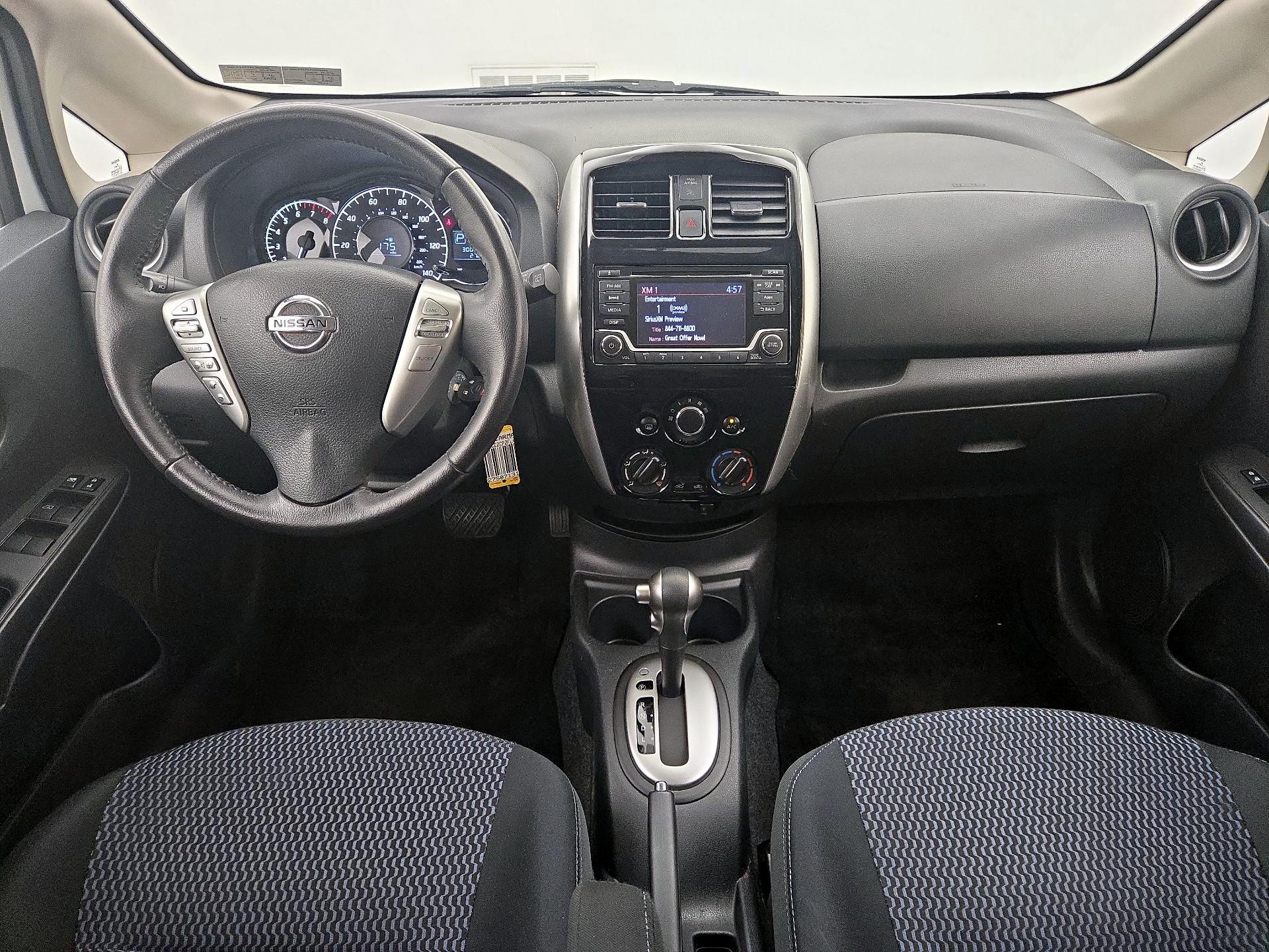 Thumbnail: 2015 Nissan Versa Note - 9