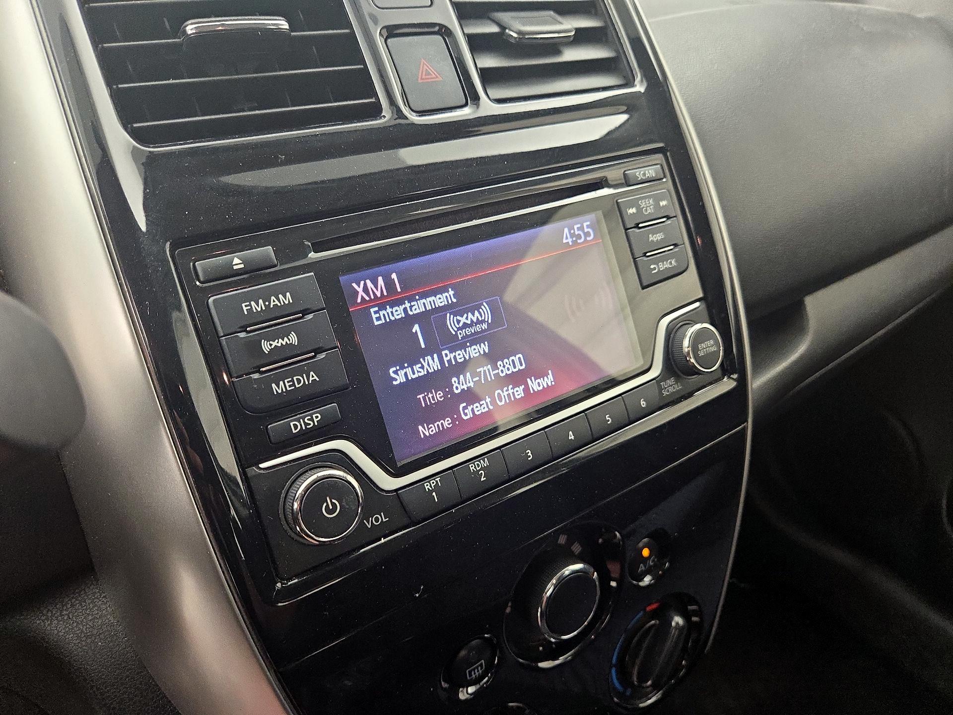Thumbnail: 2015 Nissan Versa Note - 15