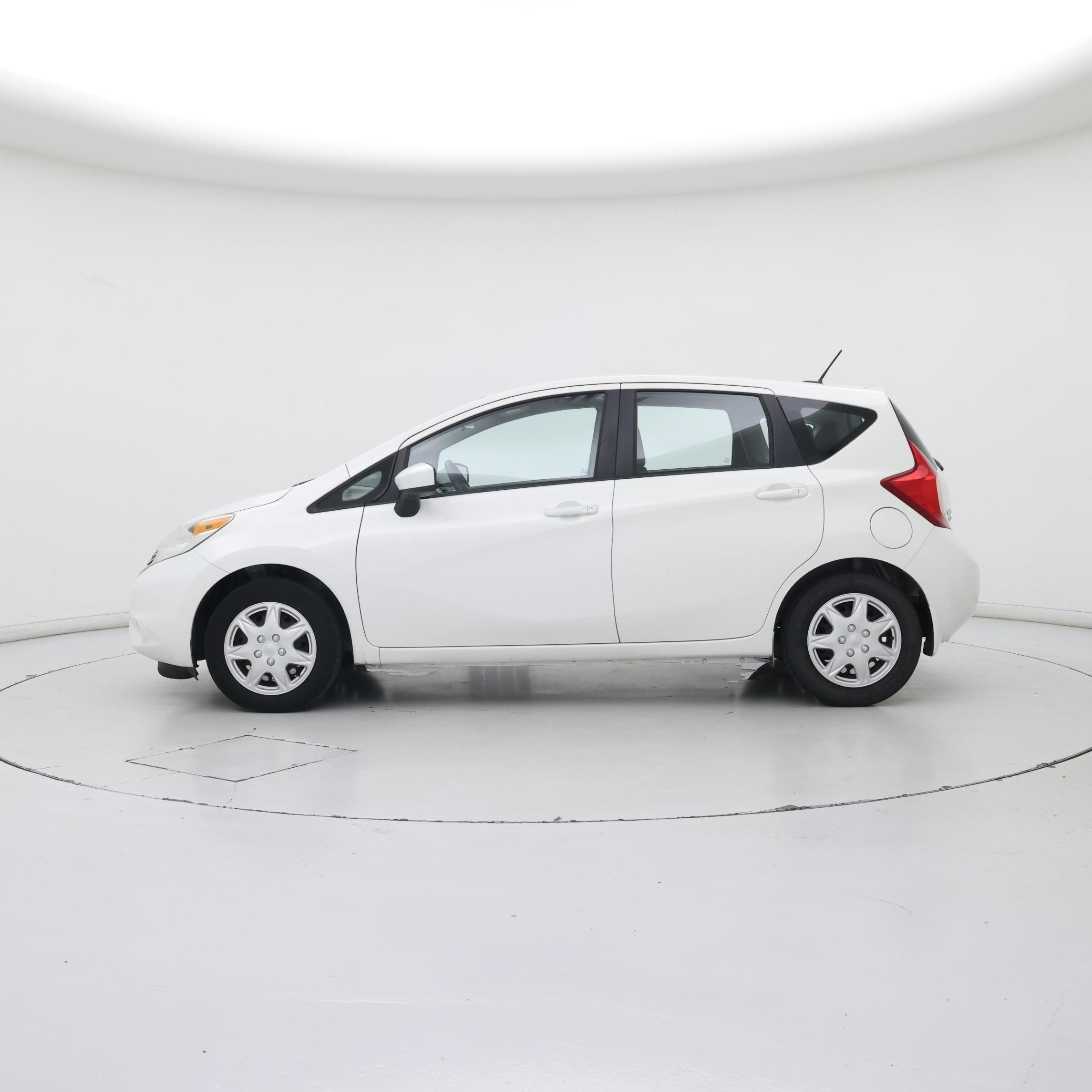 Thumbnail: 2015 Nissan Versa Note - 3