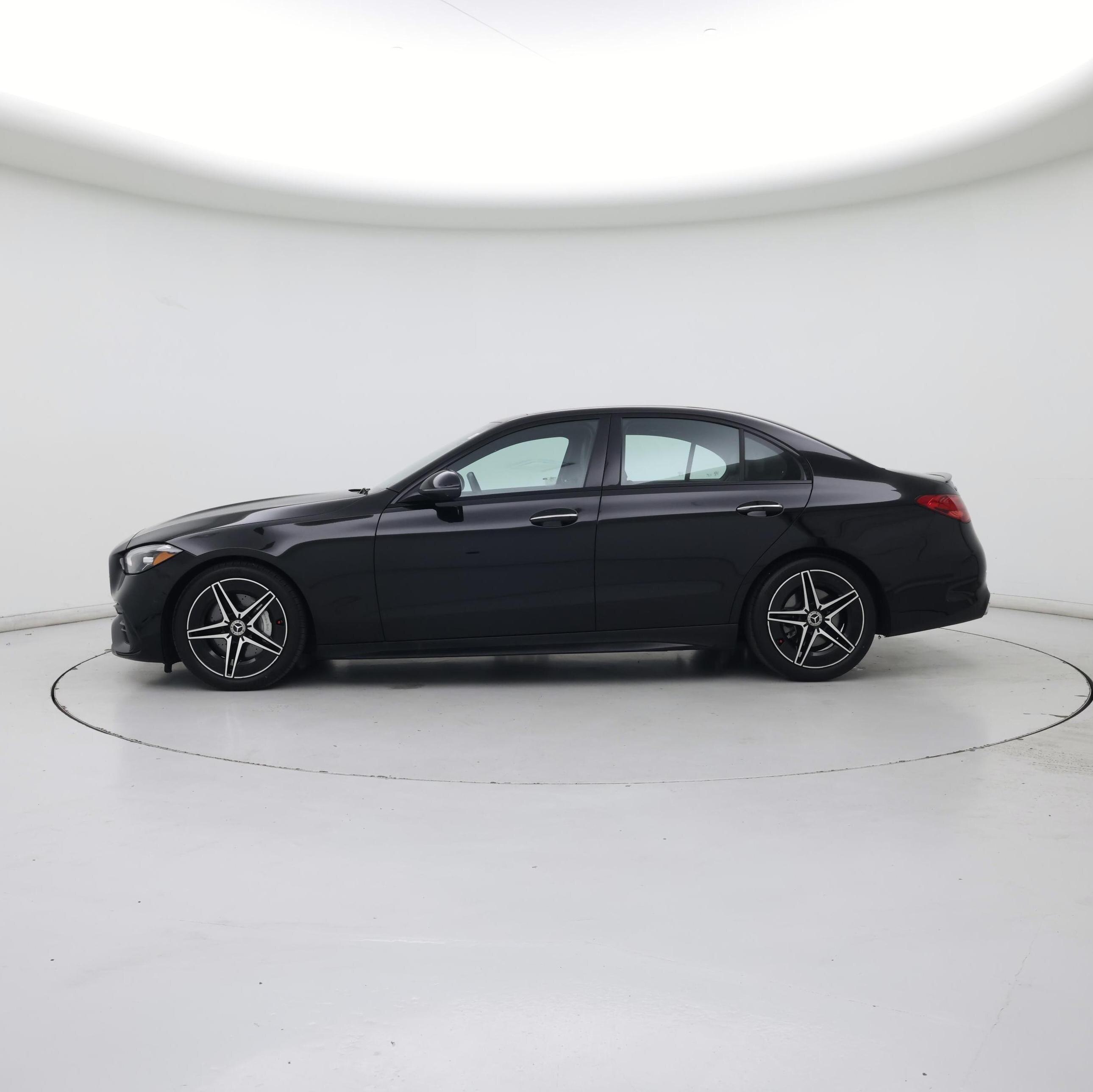 Thumbnail: 2022 Mercedes-Benz C-Class - 3