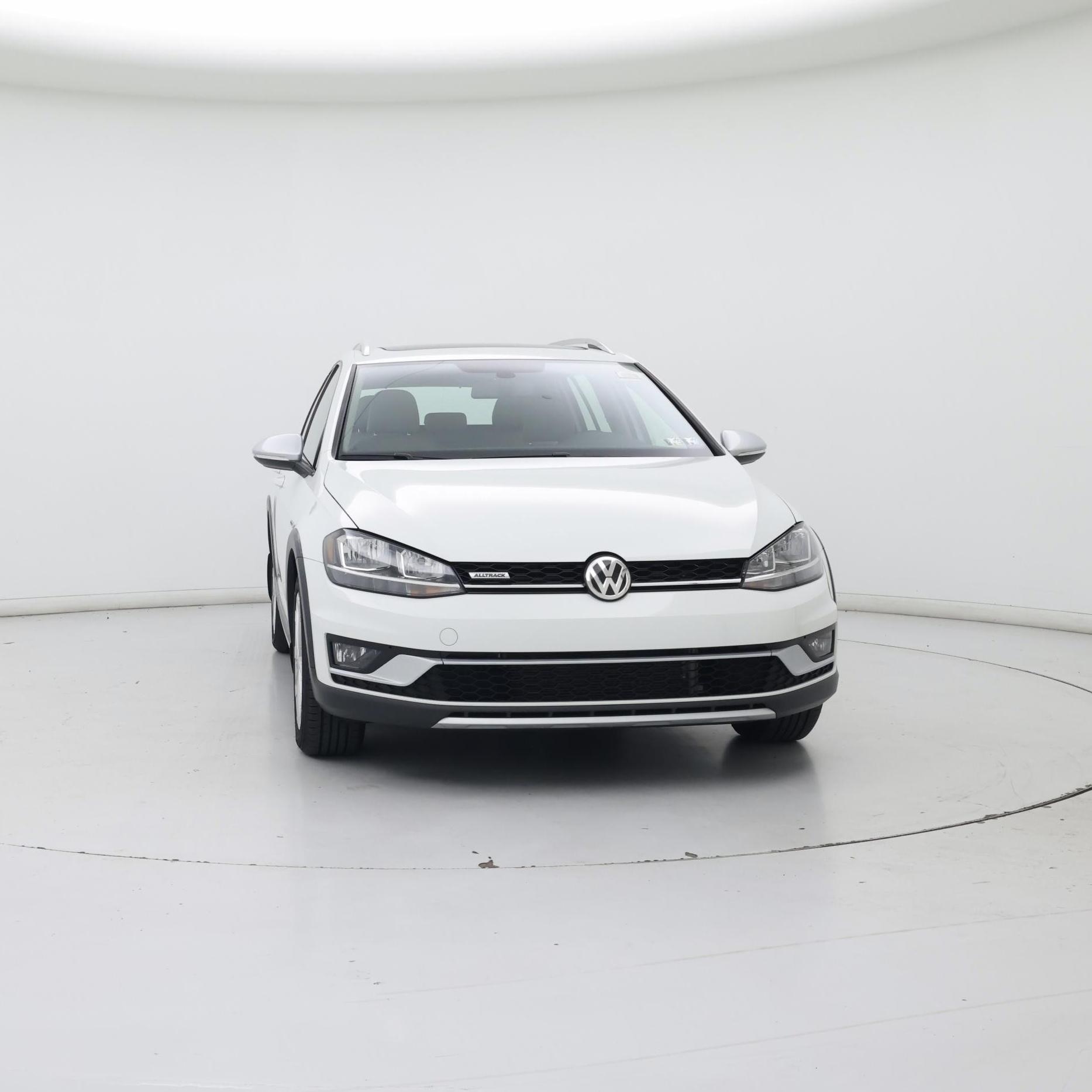 Thumbnail: 2018 Volkswagen Golf - 5