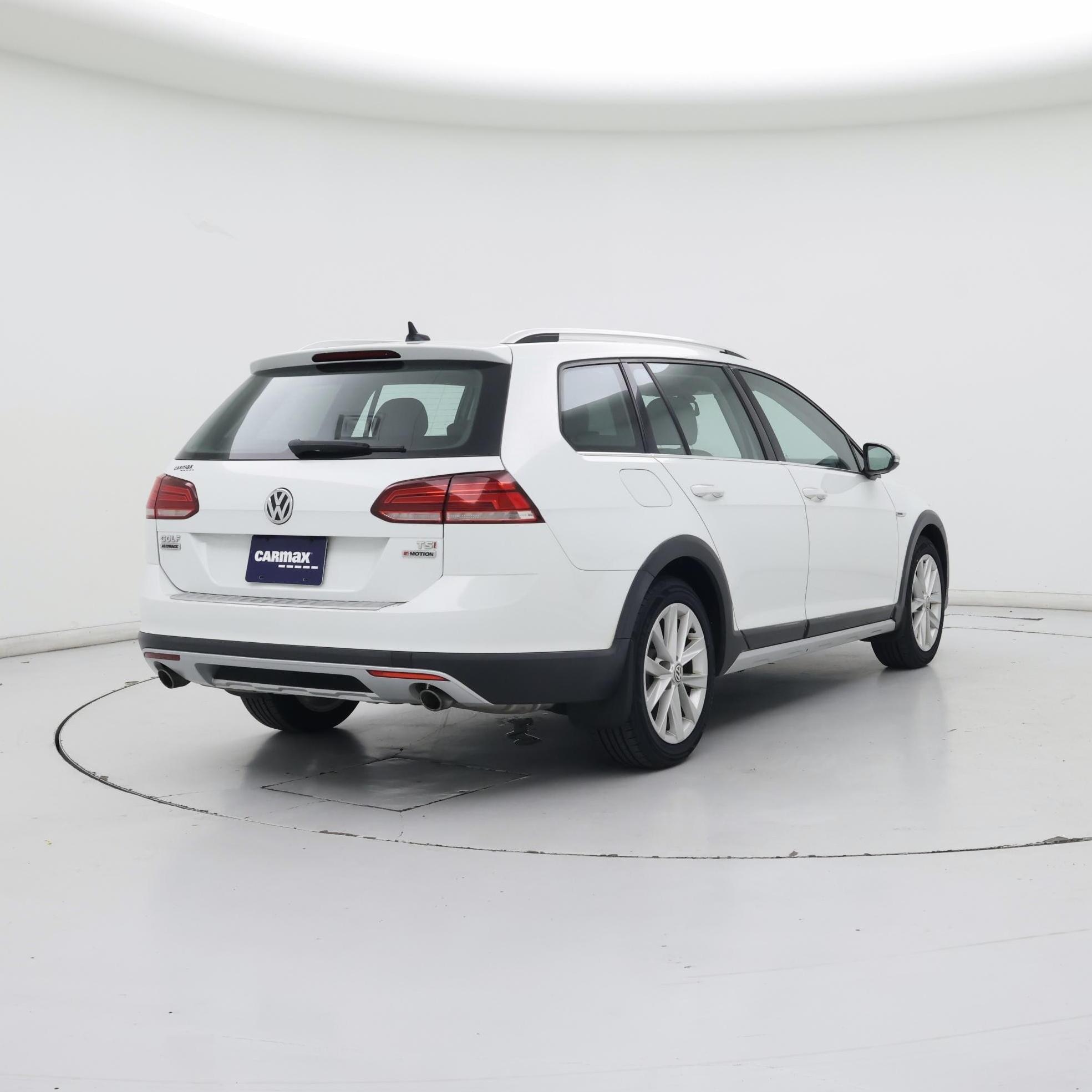Thumbnail: 2018 Volkswagen Golf - 8