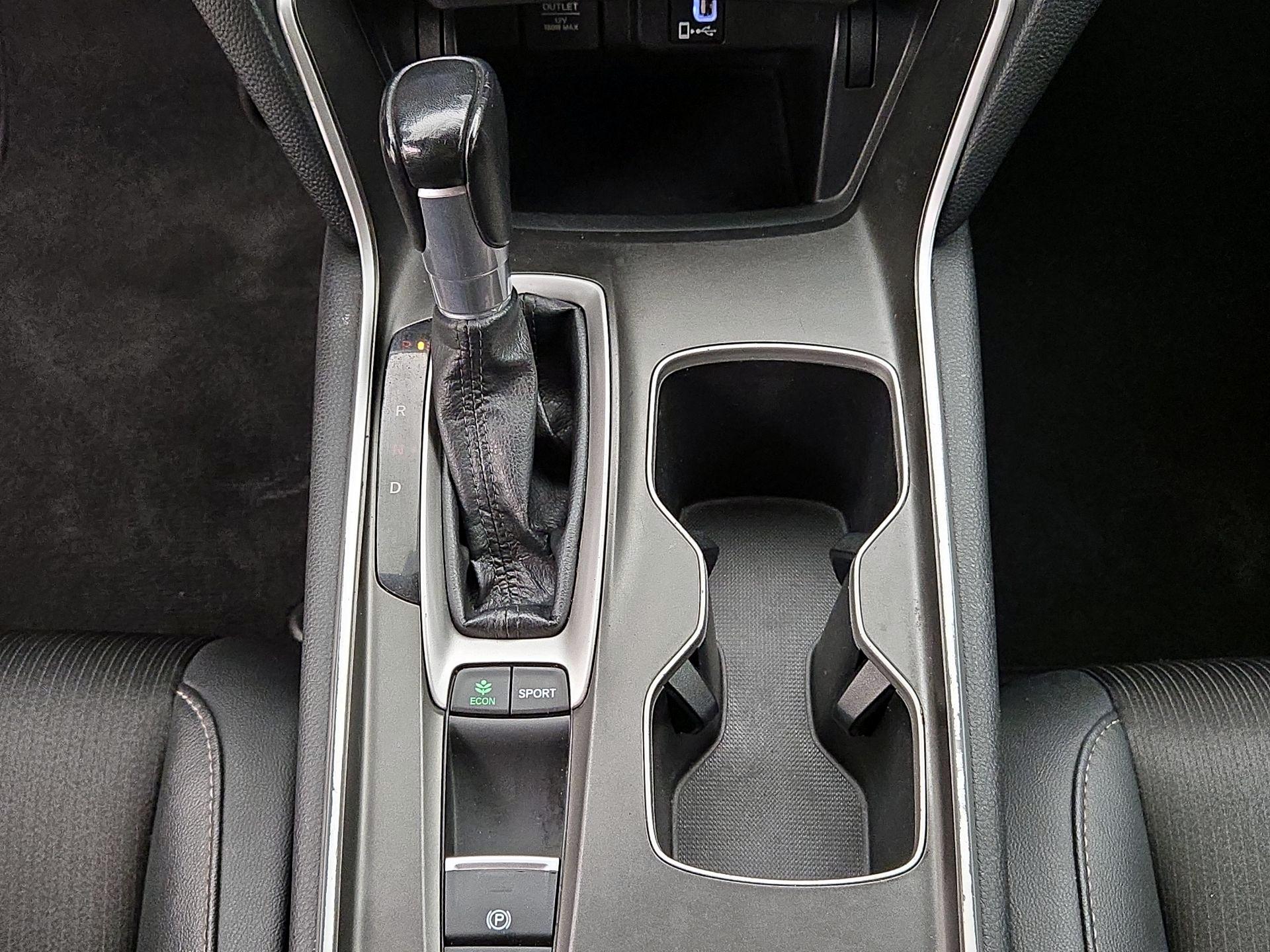 Thumbnail: 2019 Honda Accord - 16