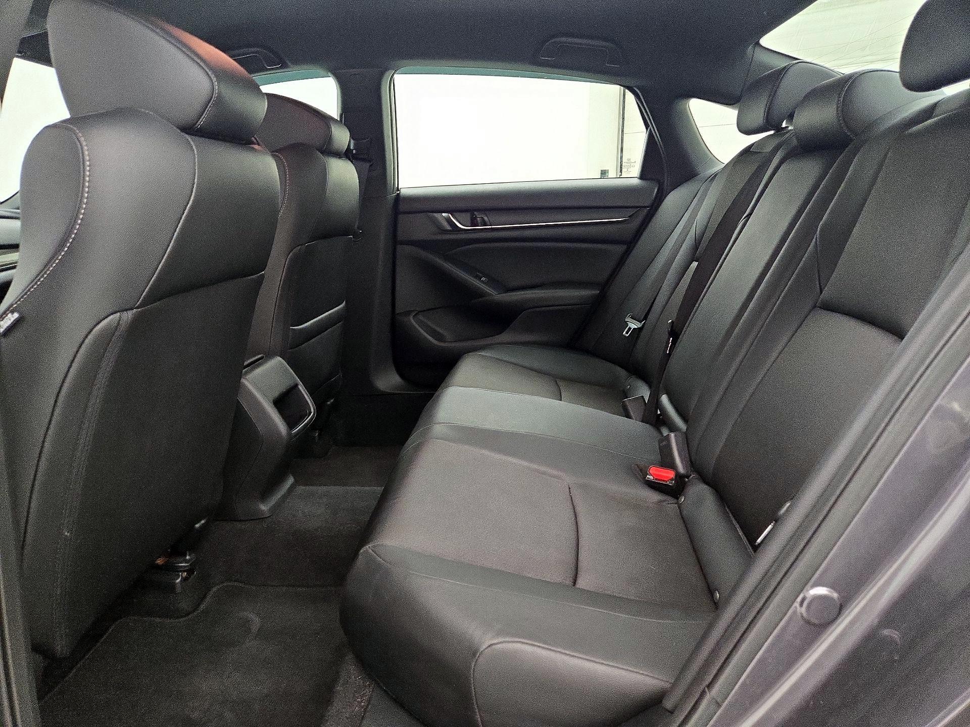 Thumbnail: 2019 Honda Accord - 18