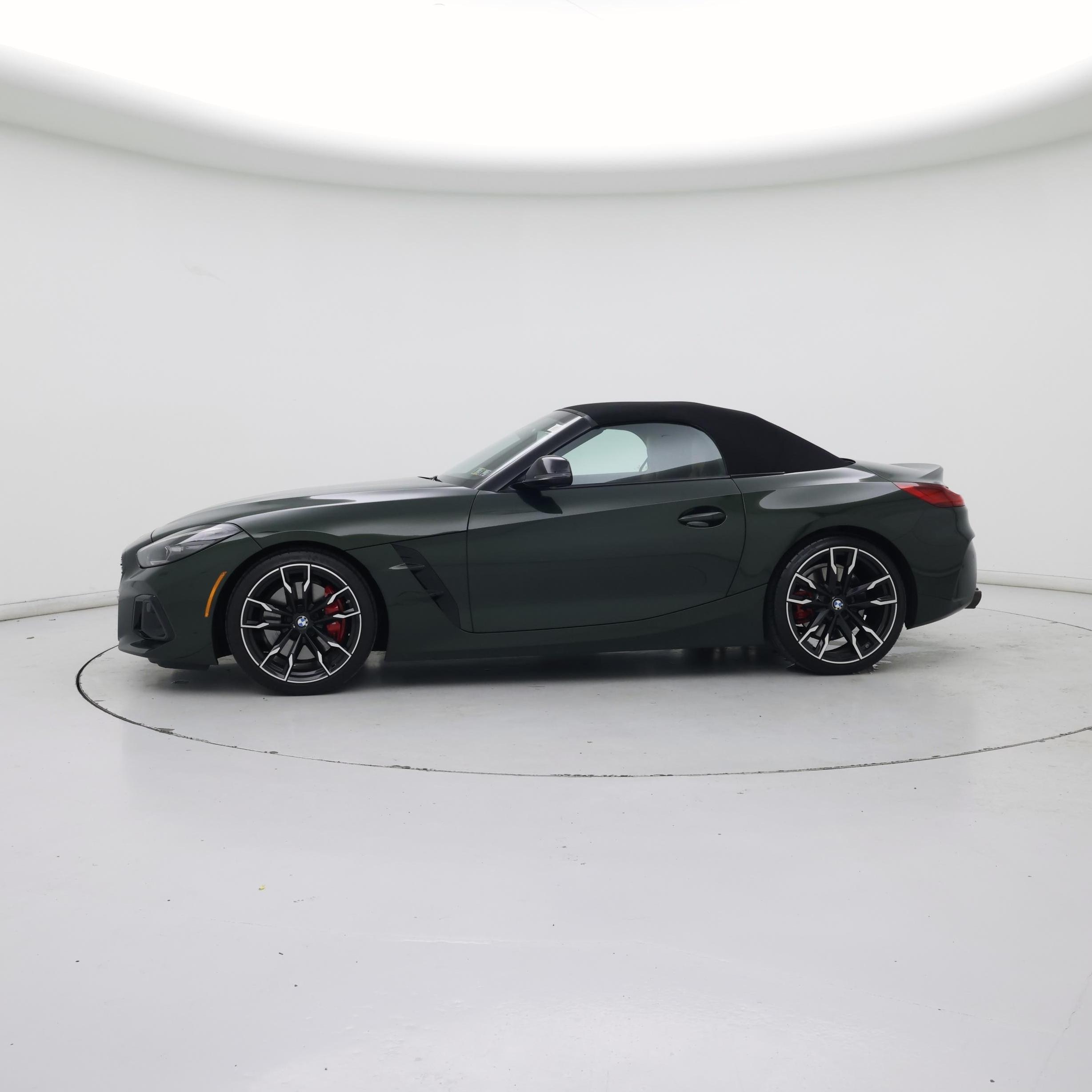 Thumbnail: 2025 BMW Z4 - 3