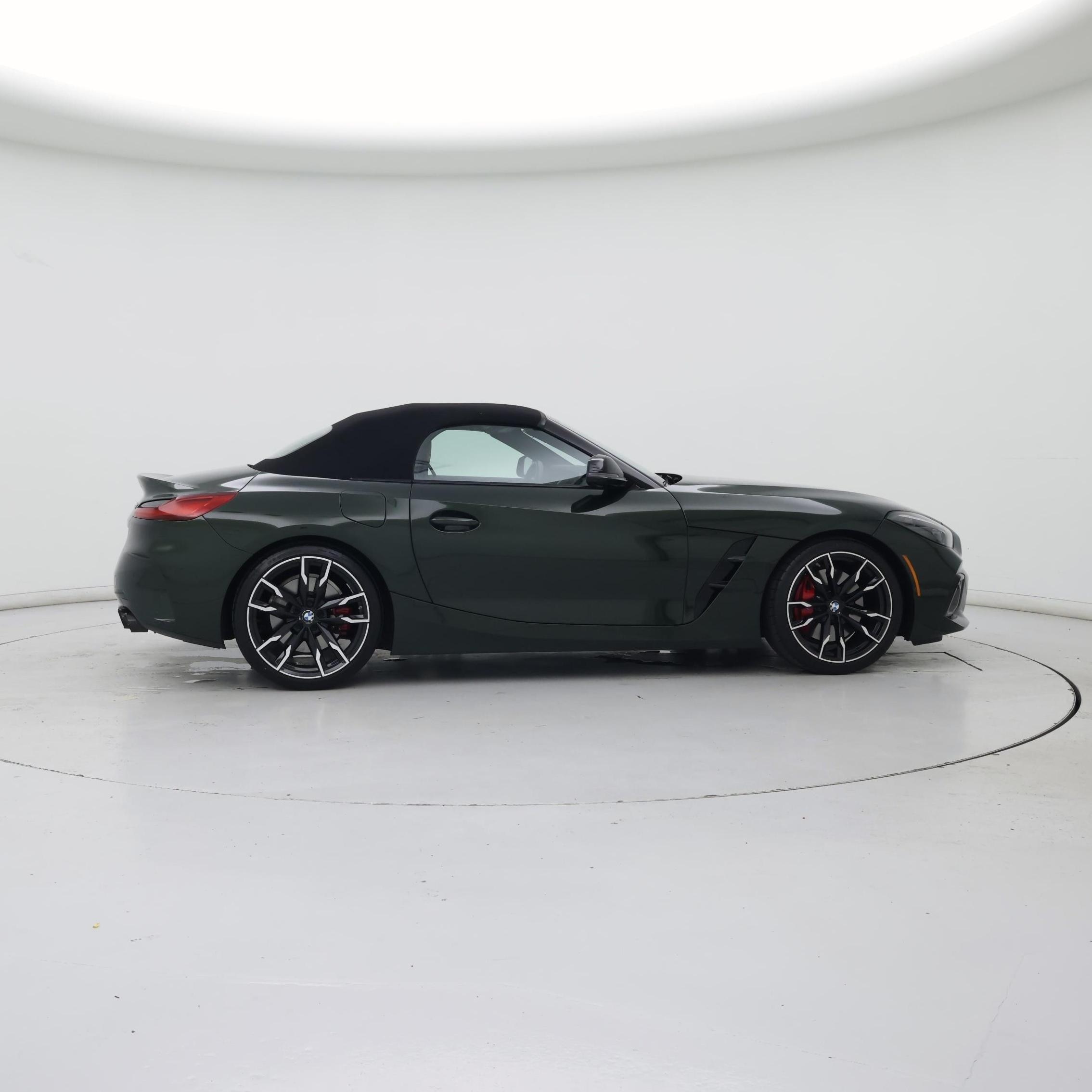 Thumbnail: 2025 BMW Z4 - 7