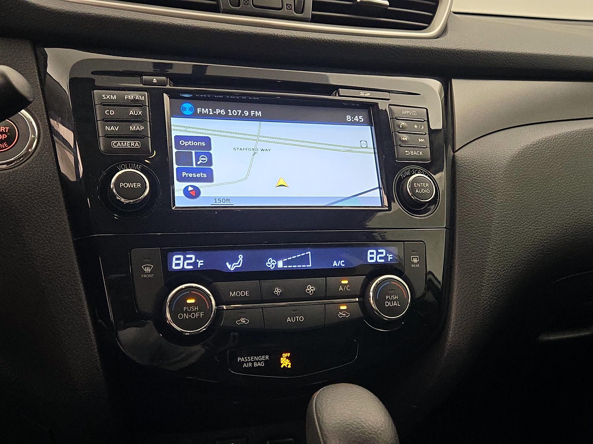 Thumbnail: 2014 Nissan Rogue - 17