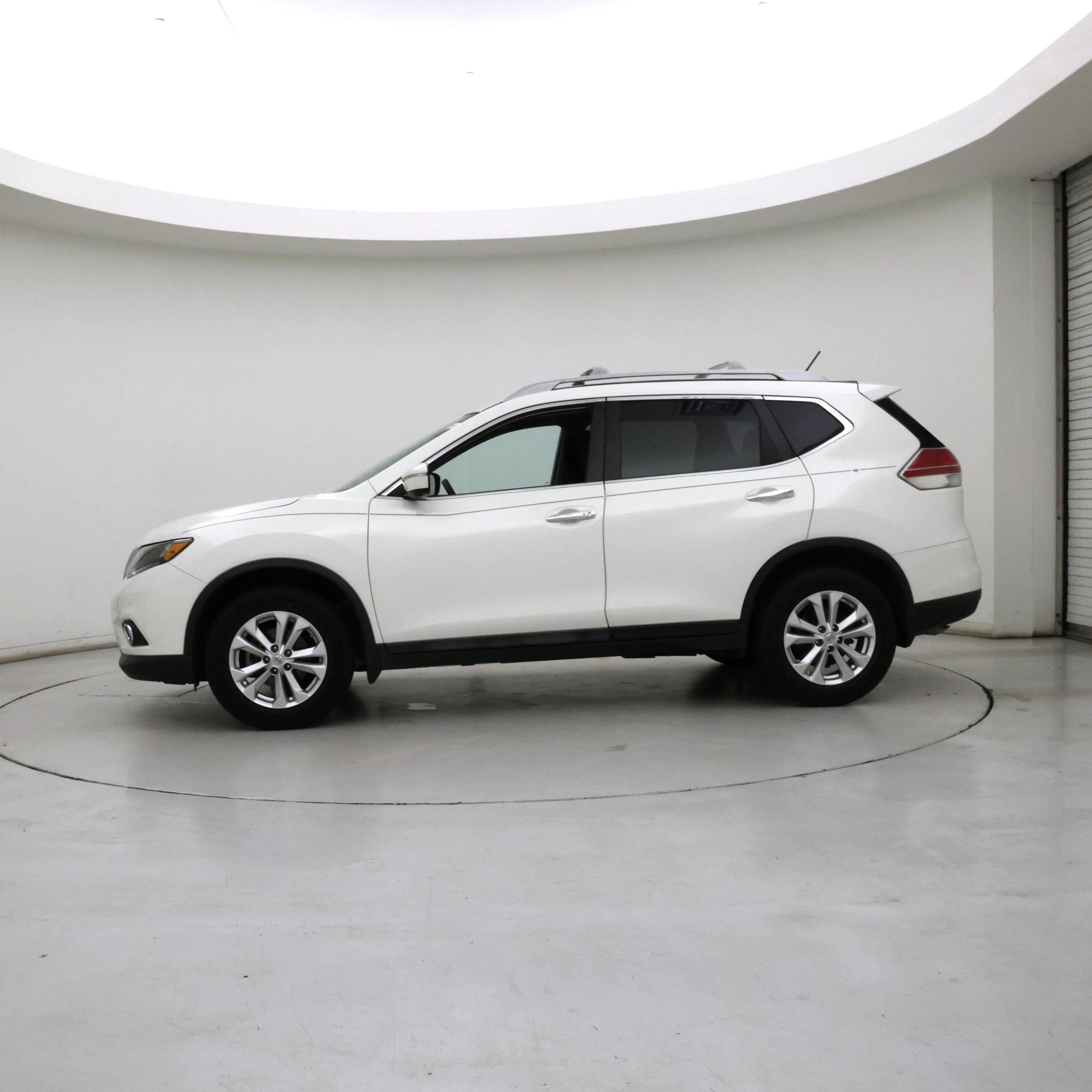 Thumbnail: 2014 Nissan Rogue - 3