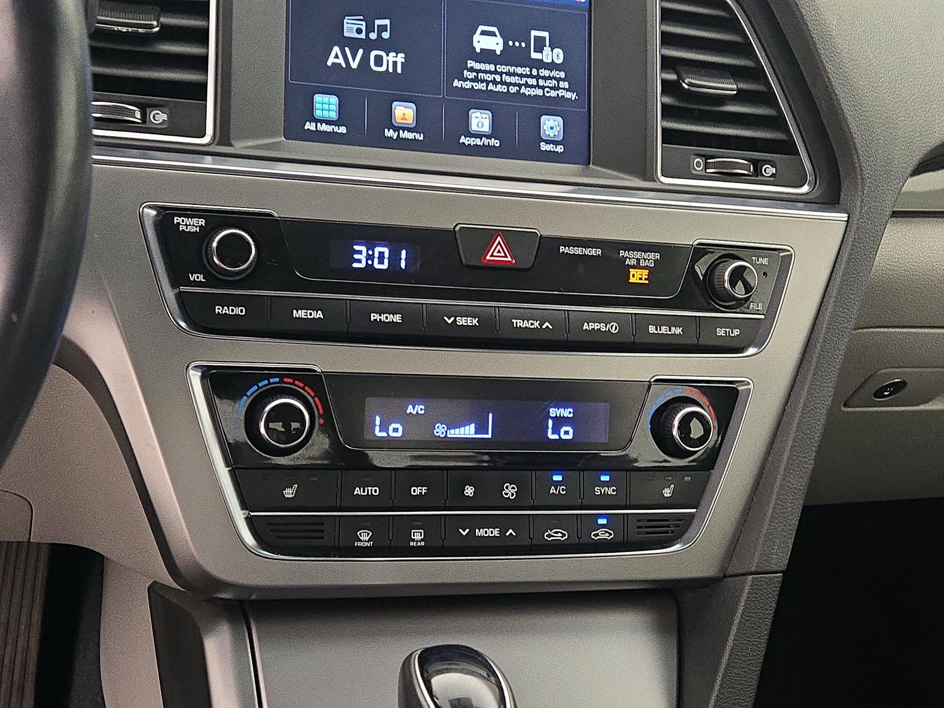 Thumbnail: 2017 Hyundai Sonata - 15