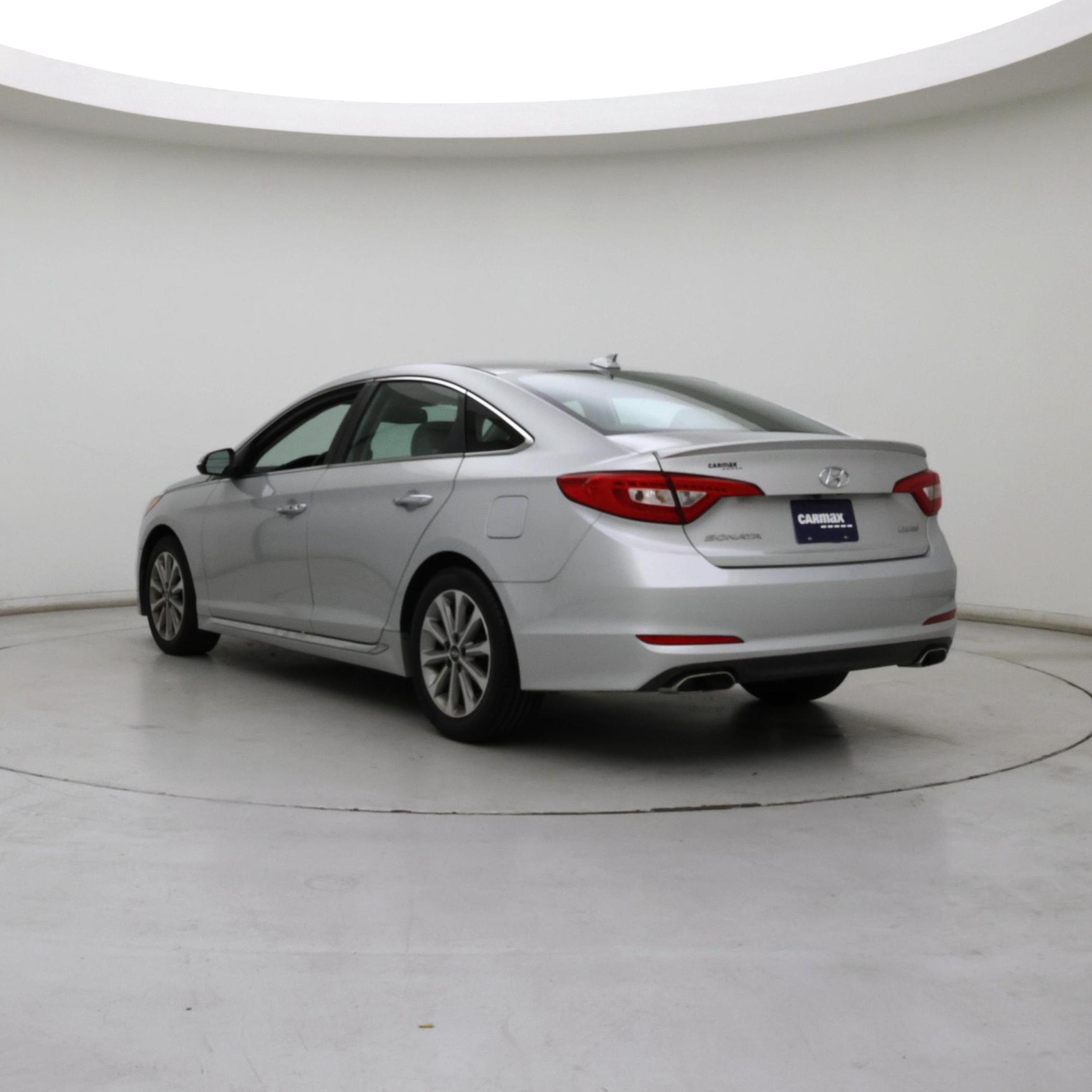 Thumbnail: 2017 Hyundai Sonata - 2