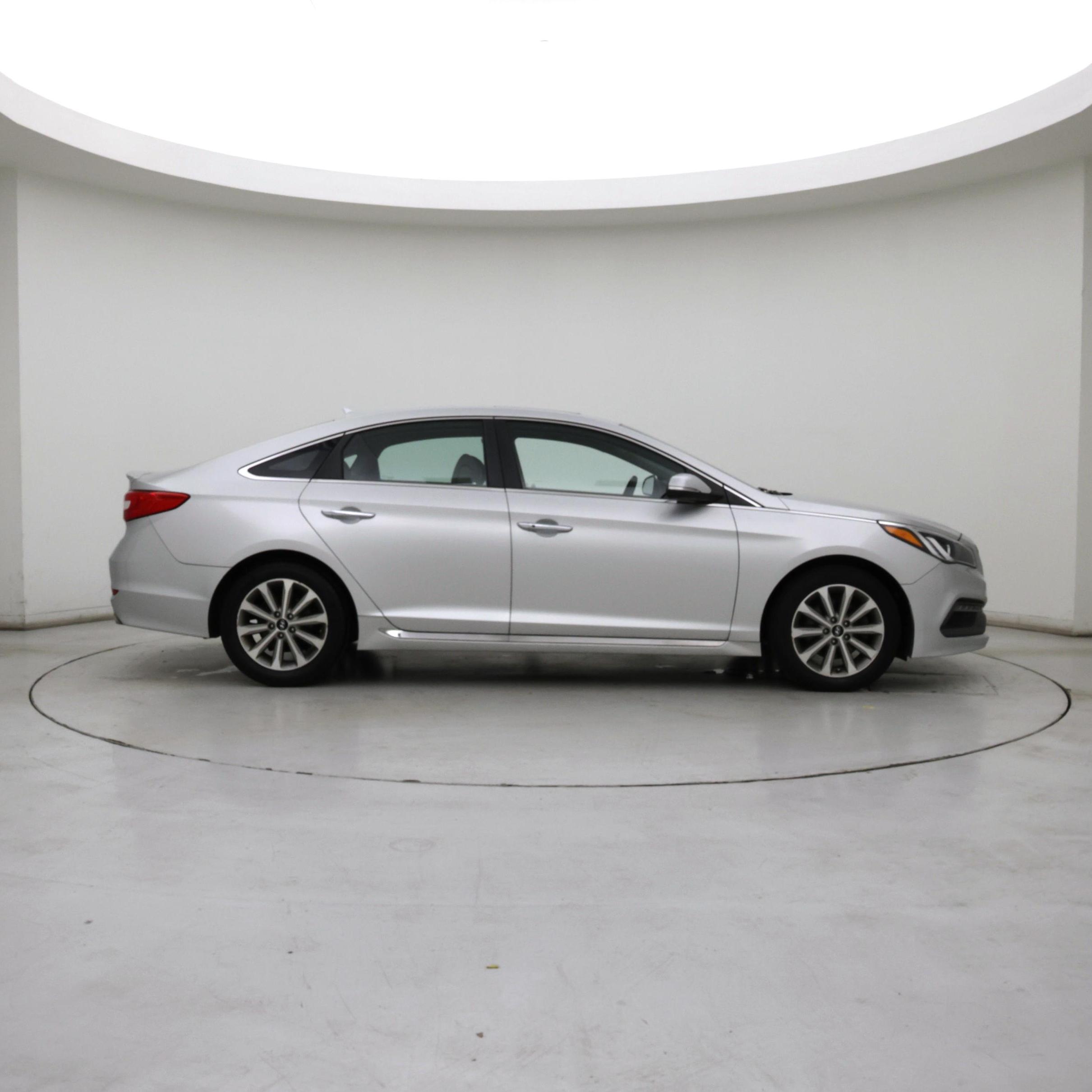 Thumbnail: 2017 Hyundai Sonata - 7