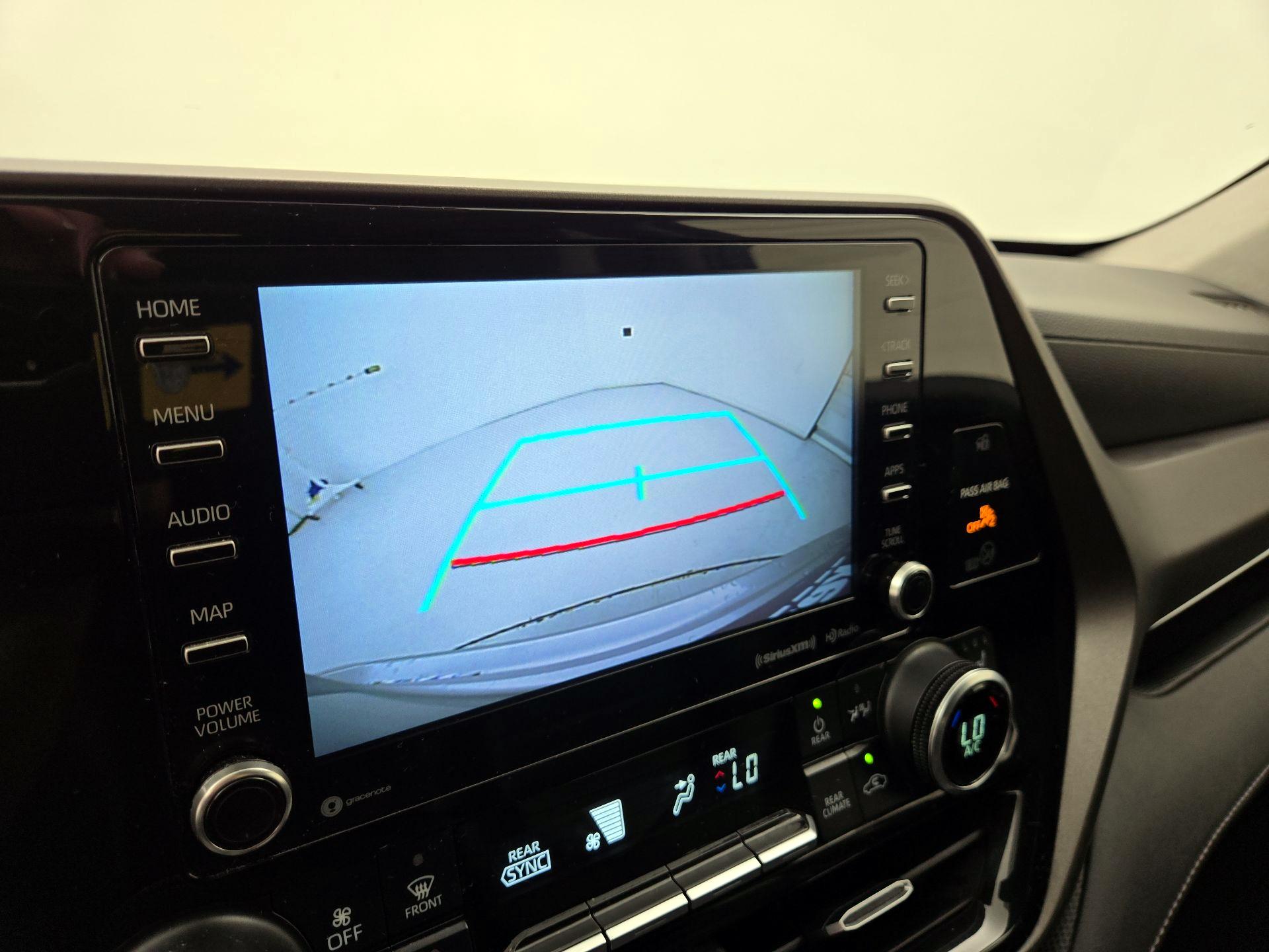 Thumbnail: 2020 Toyota Highlander - 14