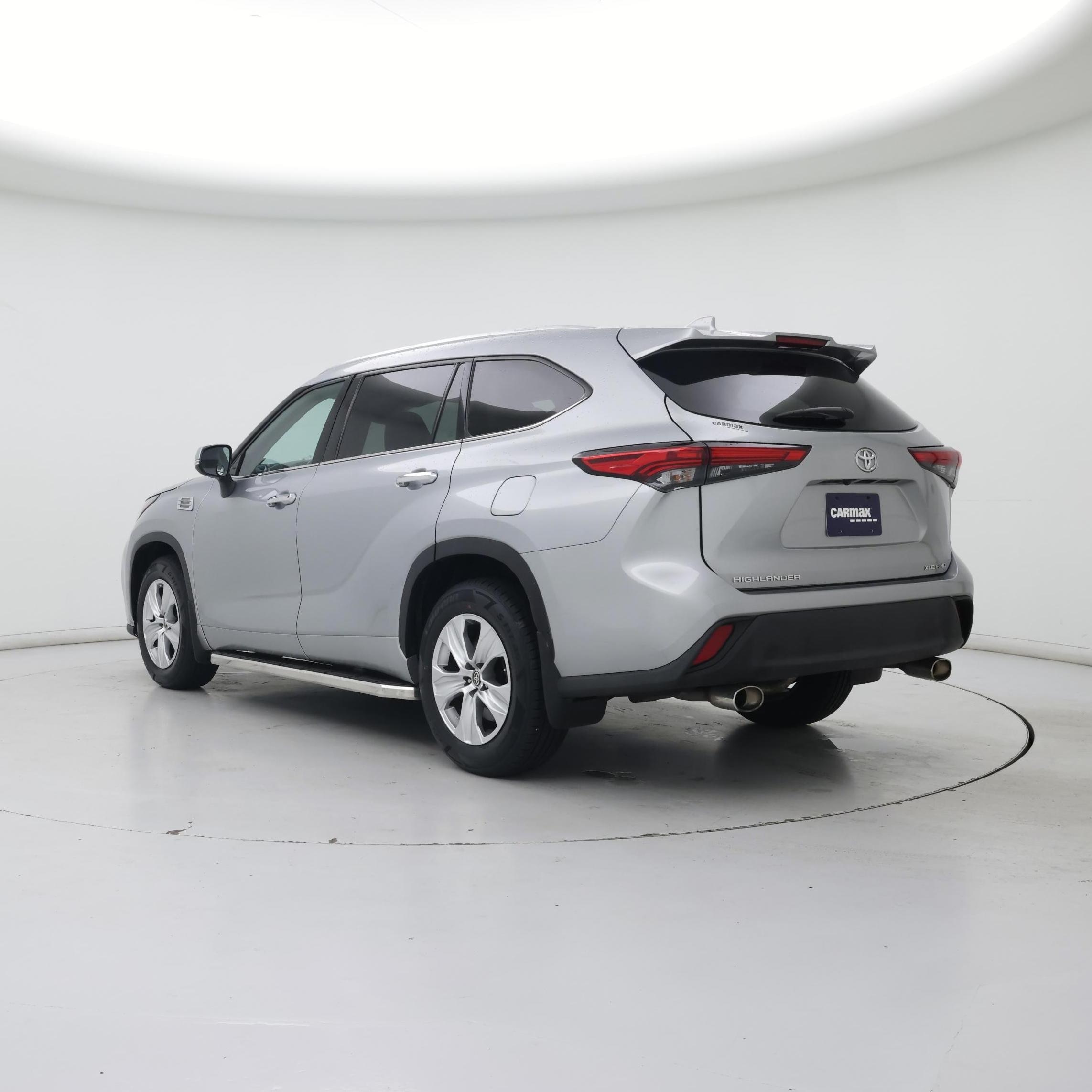 Thumbnail: 2020 Toyota Highlander - 2