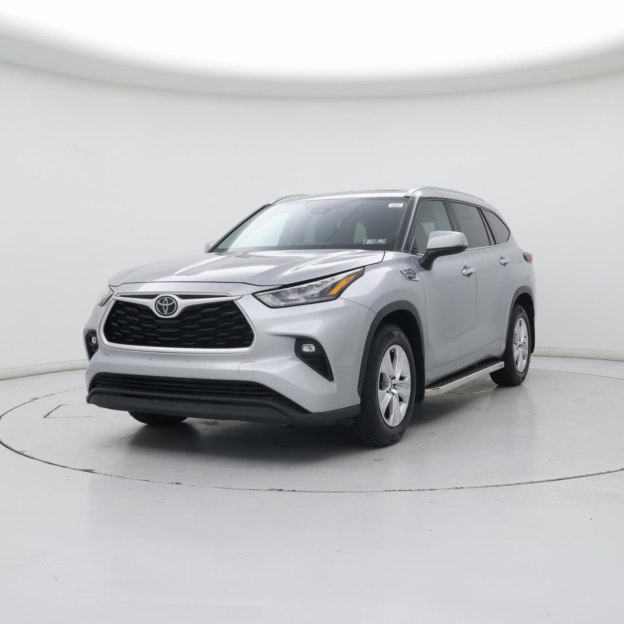 Thumbnail: 2020 Toyota Highlander - 4