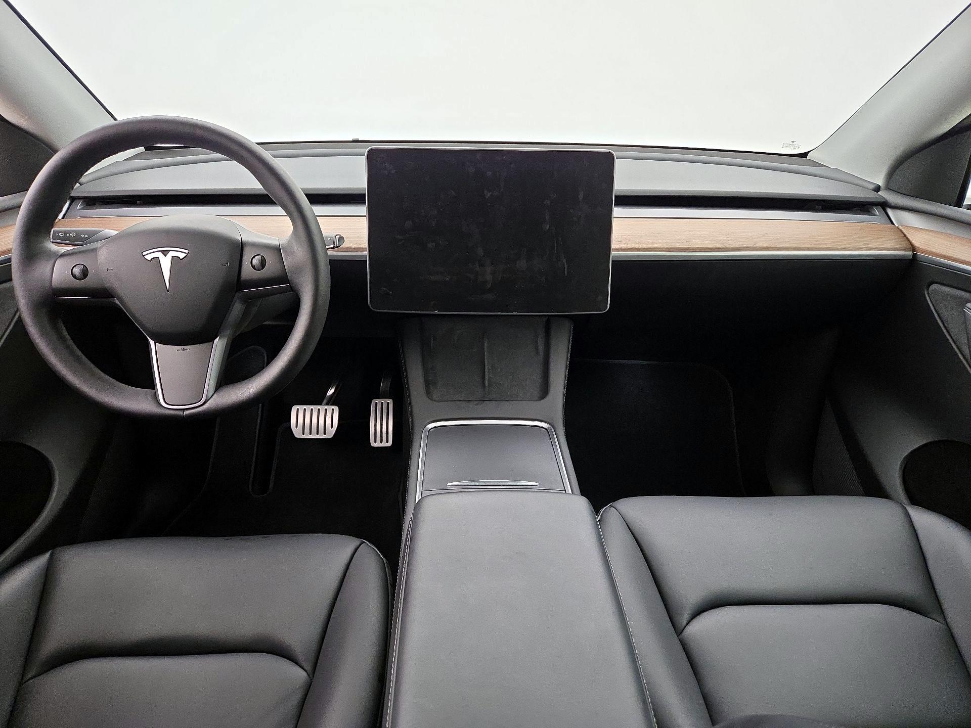 Thumbnail: 2023 Tesla Model Y - 9