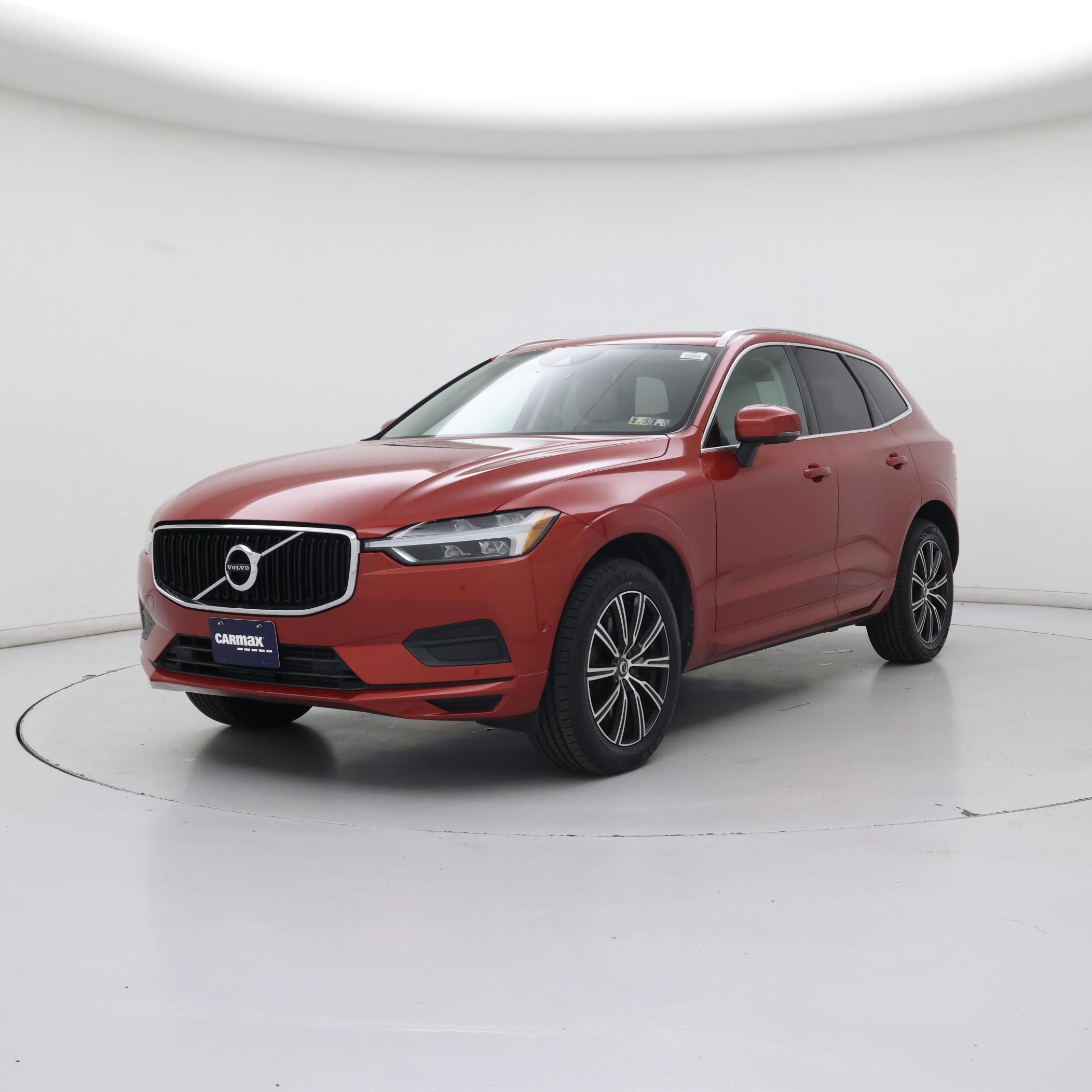 Thumbnail: 2019 Volvo XC60 - 4
